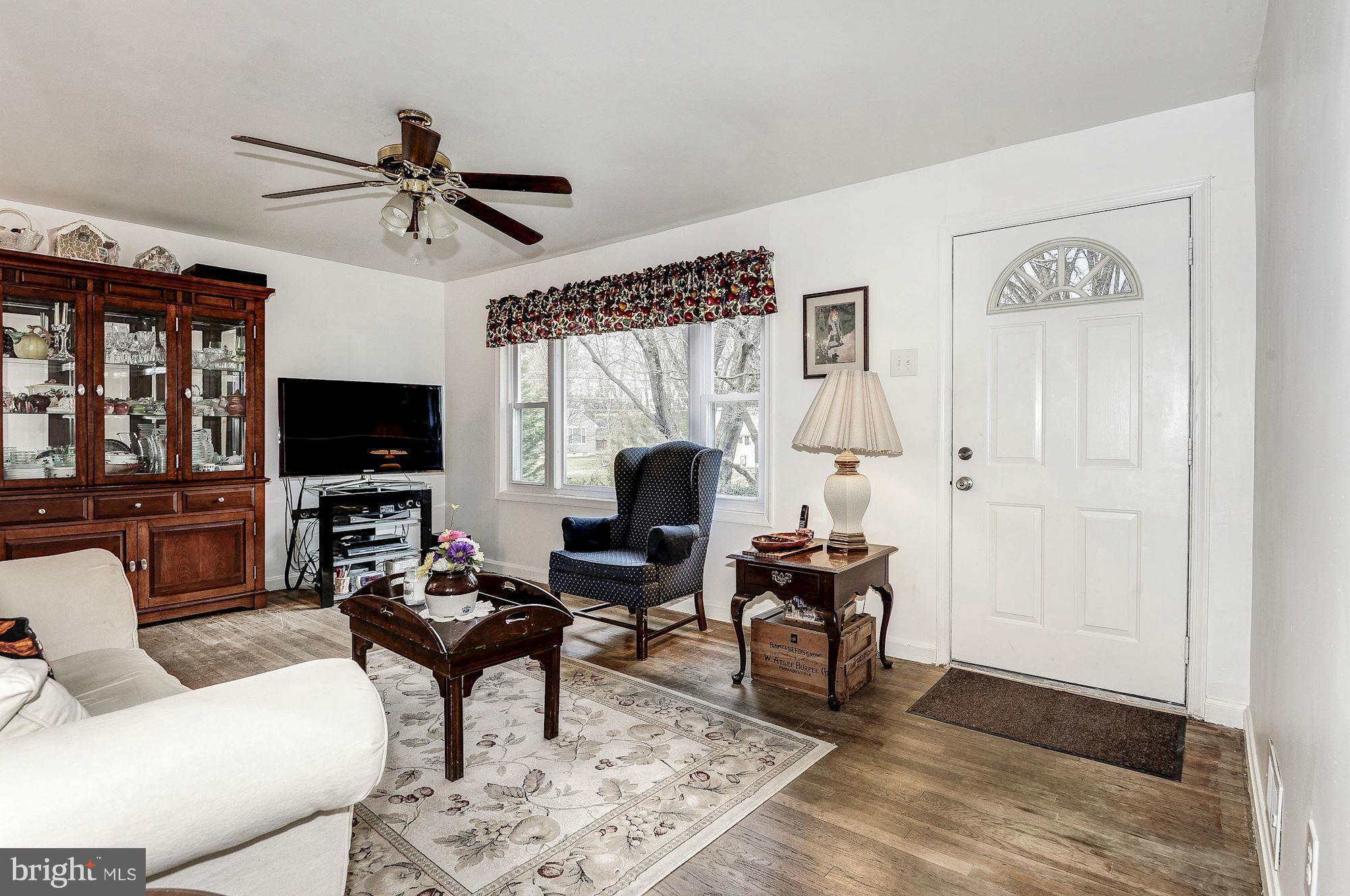 VIRGINIA HILLS - Residential