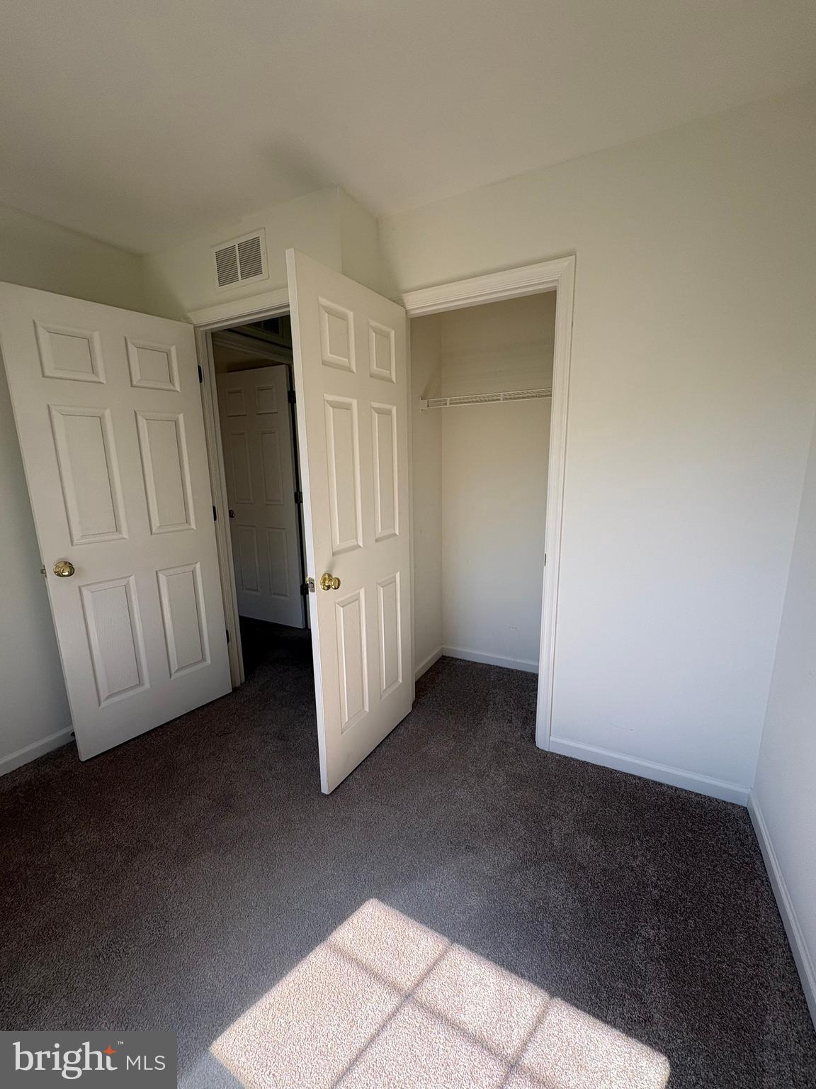 CHERRY HILL CONDOS - Residential Lease