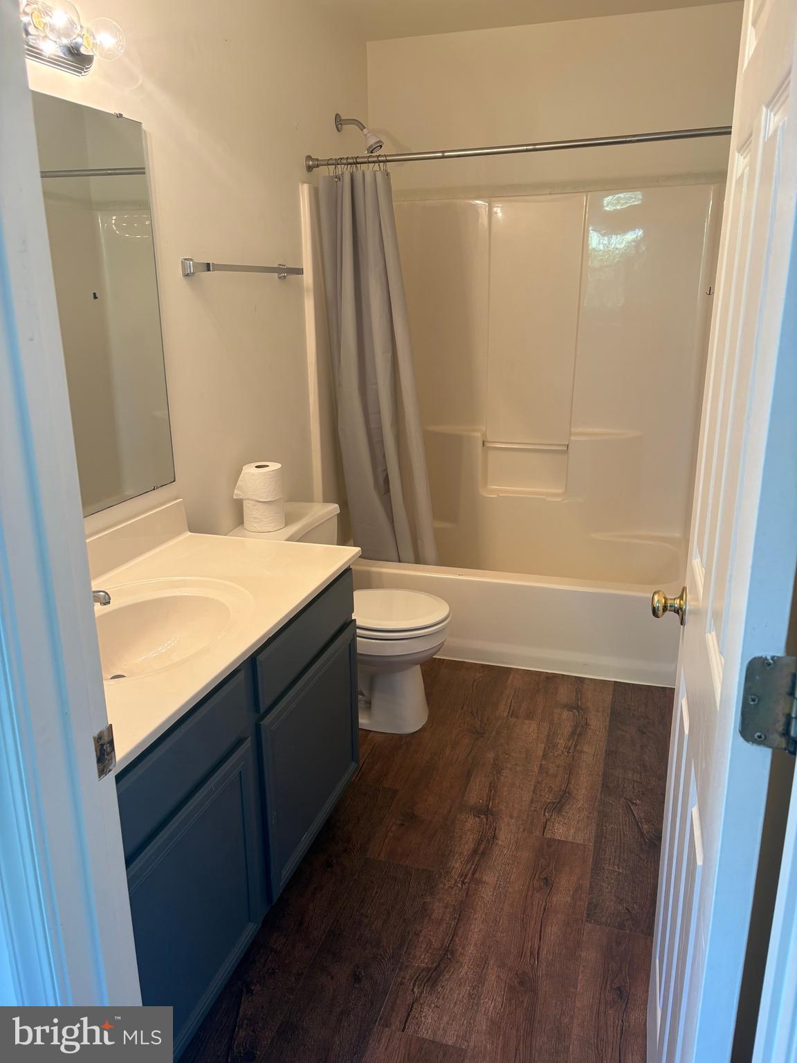 CHERRY HILL CONDOS - Residential Lease