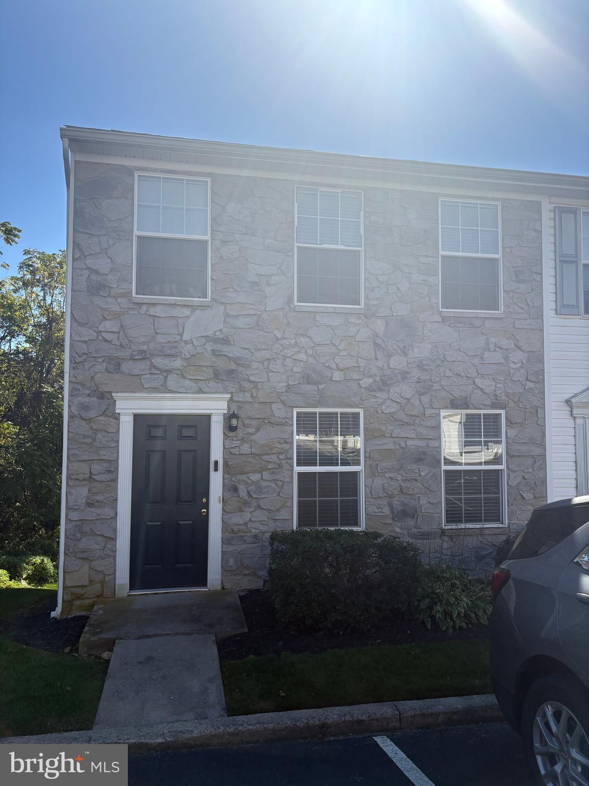 CHERRY HILL CONDOS - Residential Lease