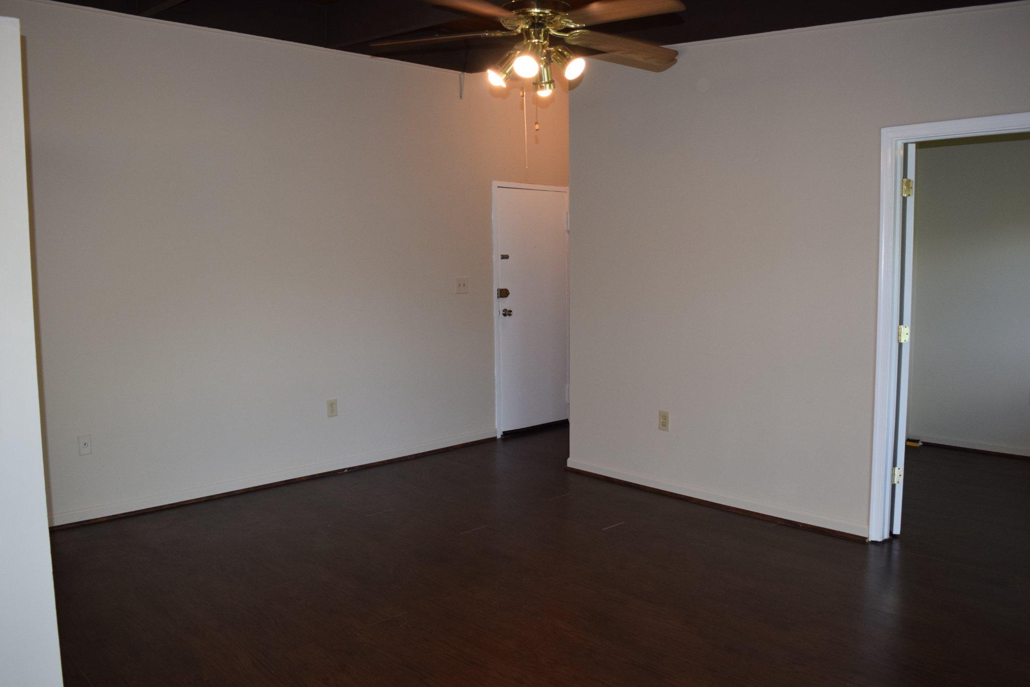 3419 UNIVERSITY BOULEVARD W 303