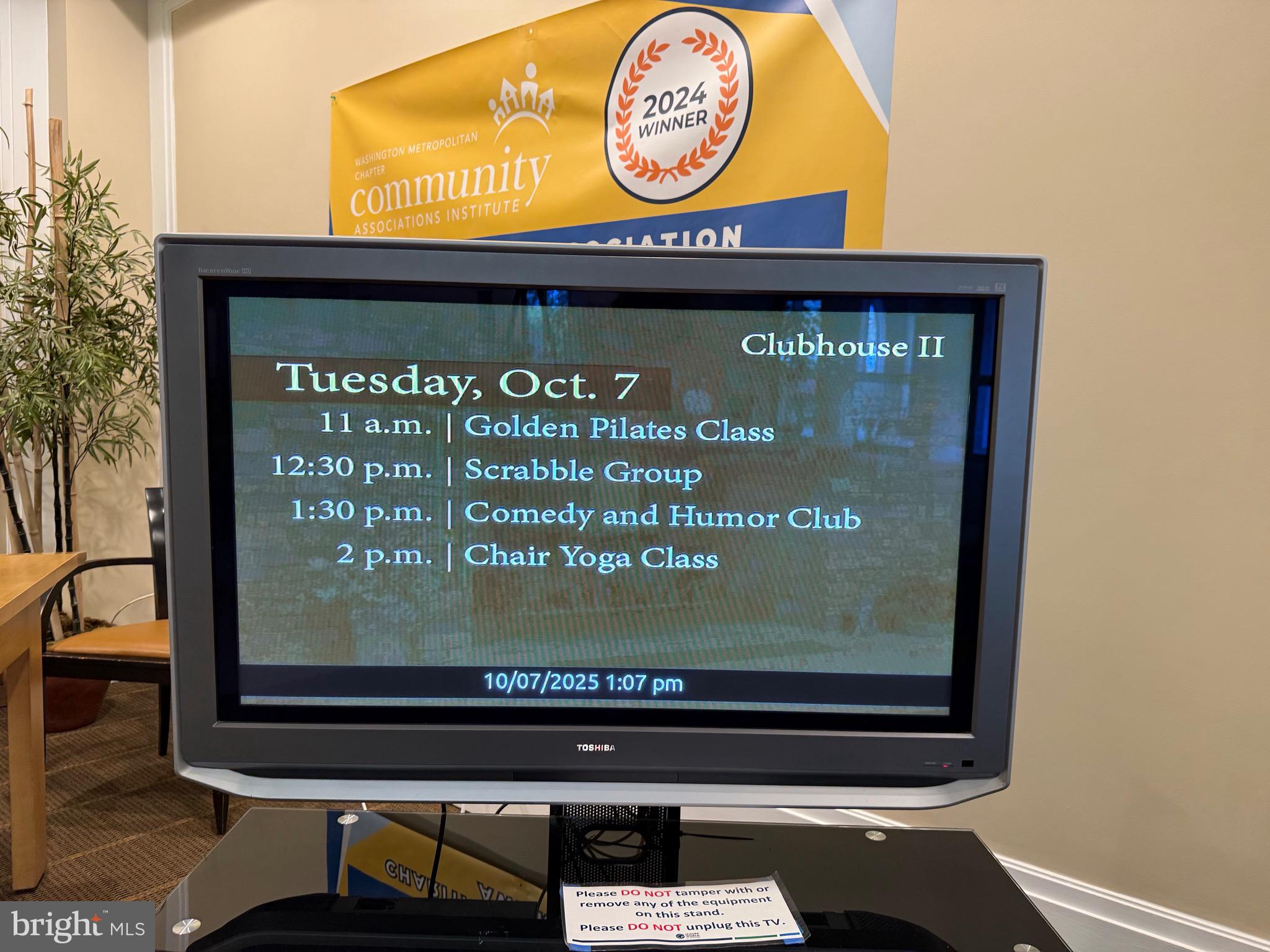 LEISURE WORLD - Residential