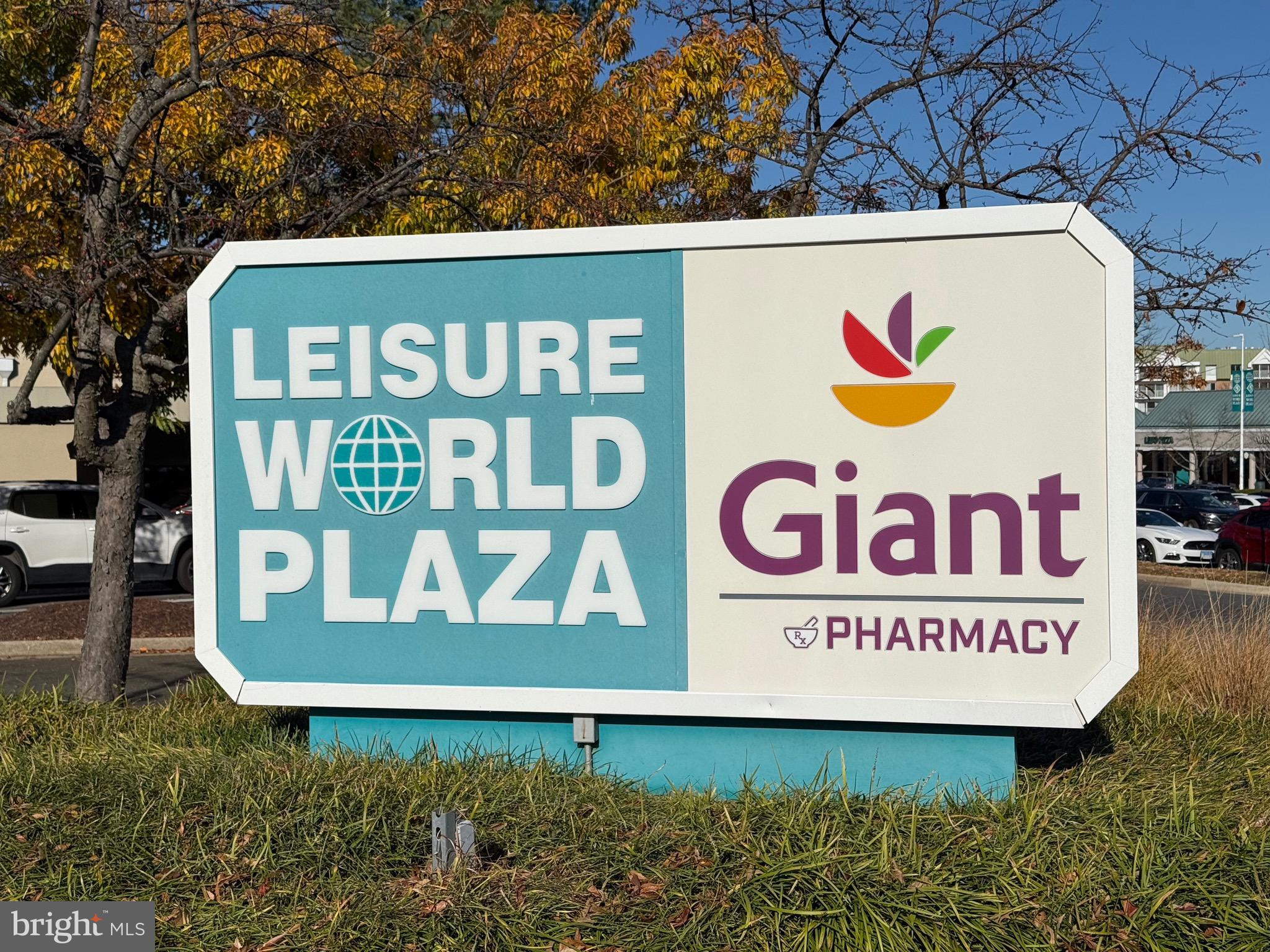 LEISURE WORLD - Residential