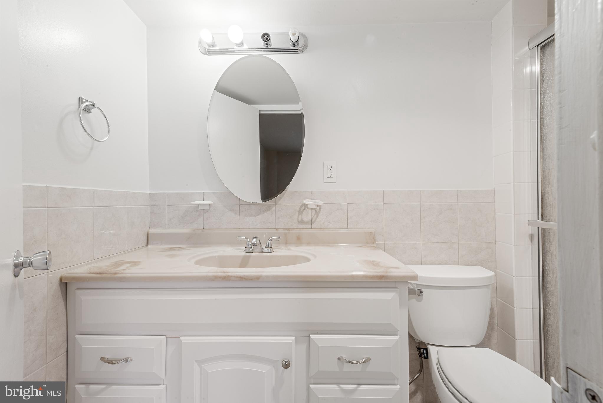 UNIVERSITY TOWERS CODM - Residential