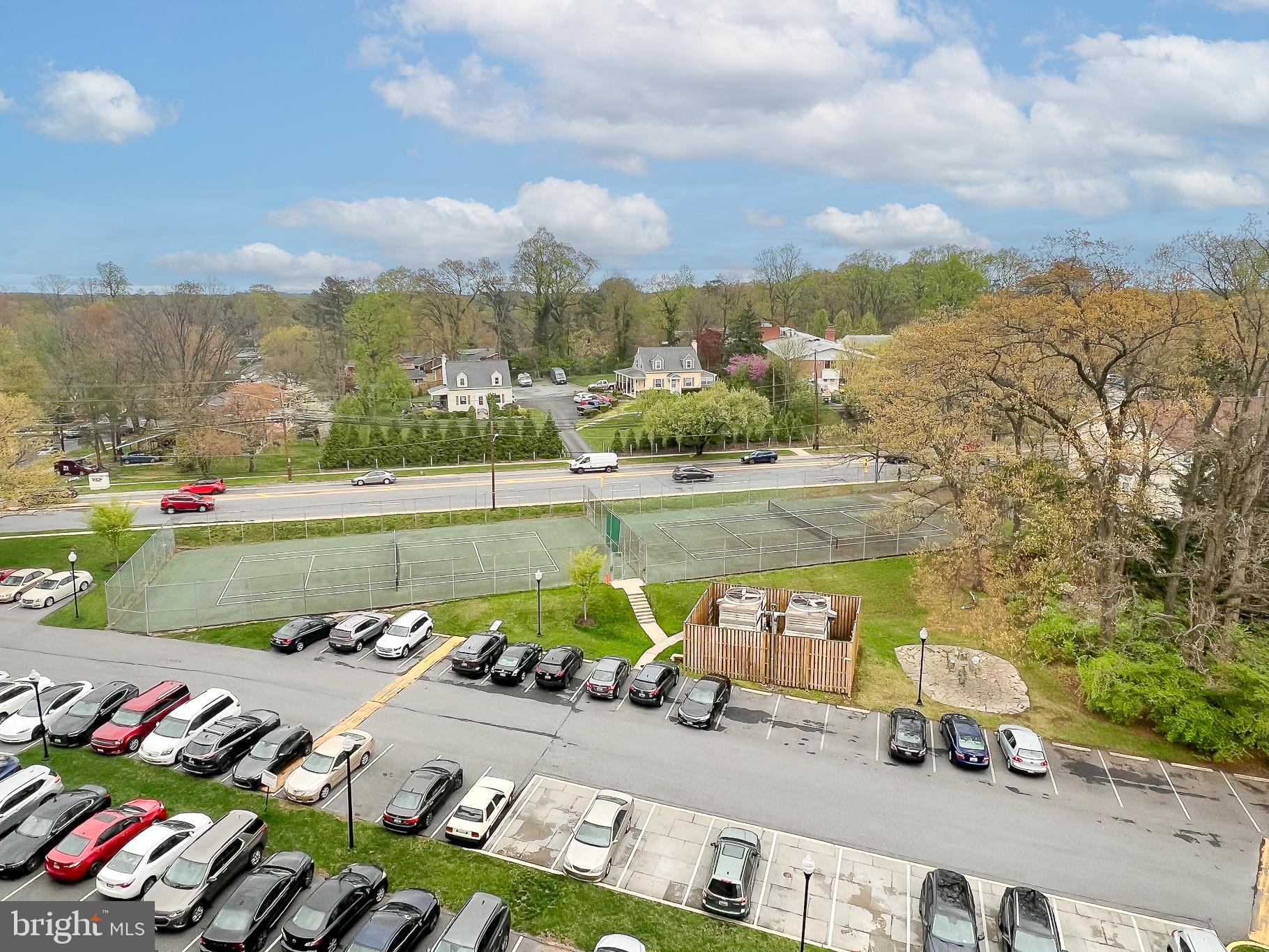 UNIVERSITY TOWERS CODM - Residential