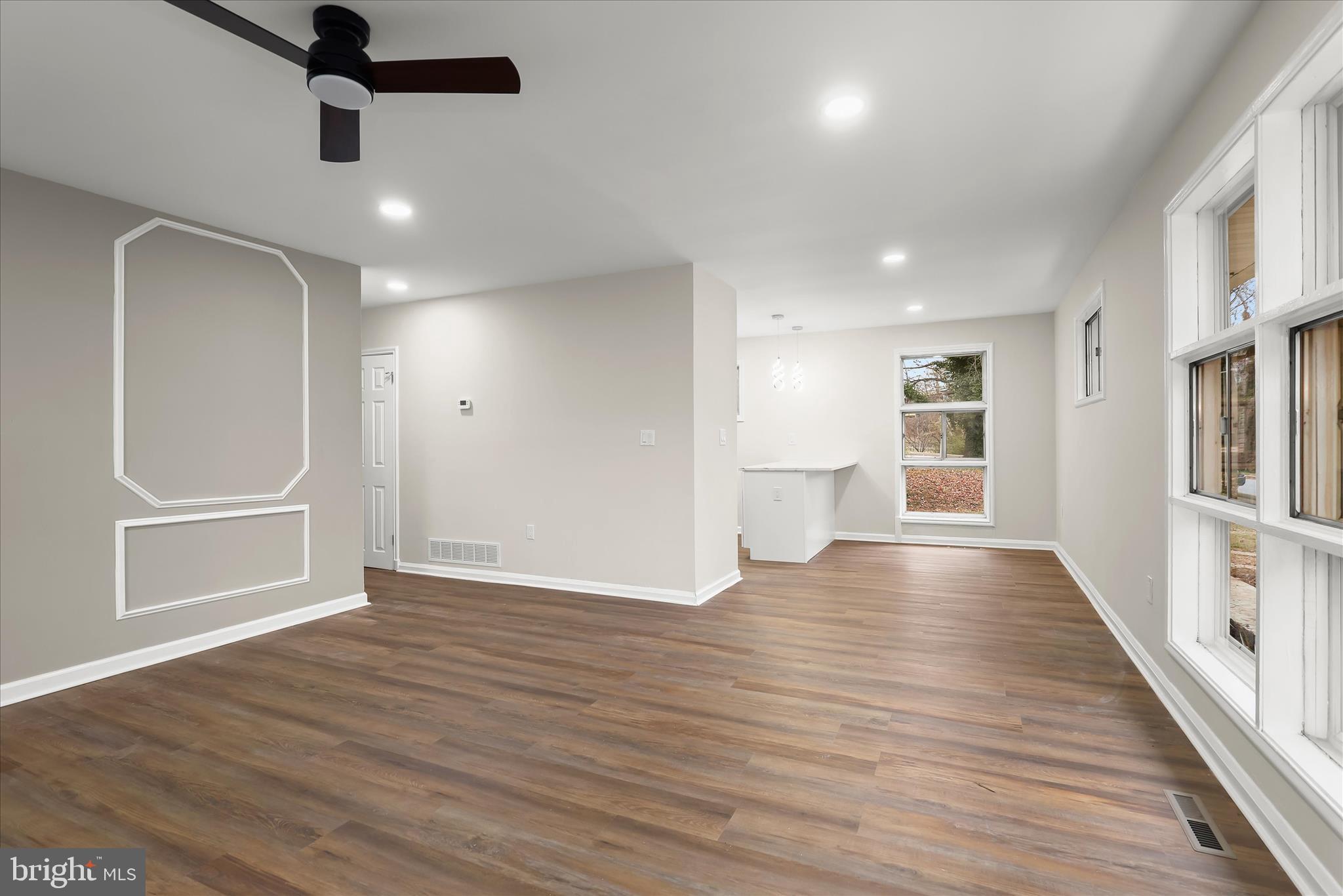 GARDENVILLE - Residential