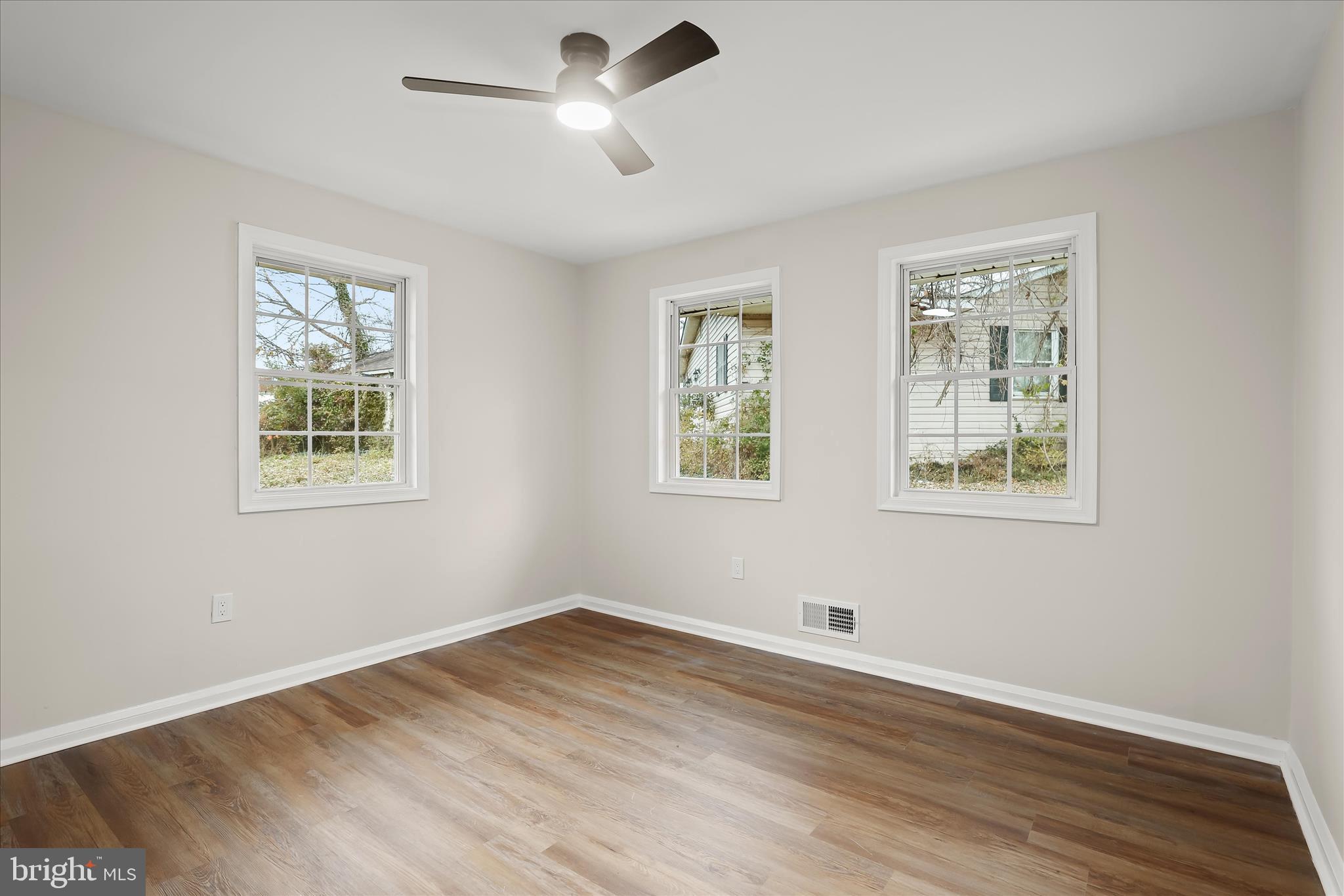 GARDENVILLE - Residential