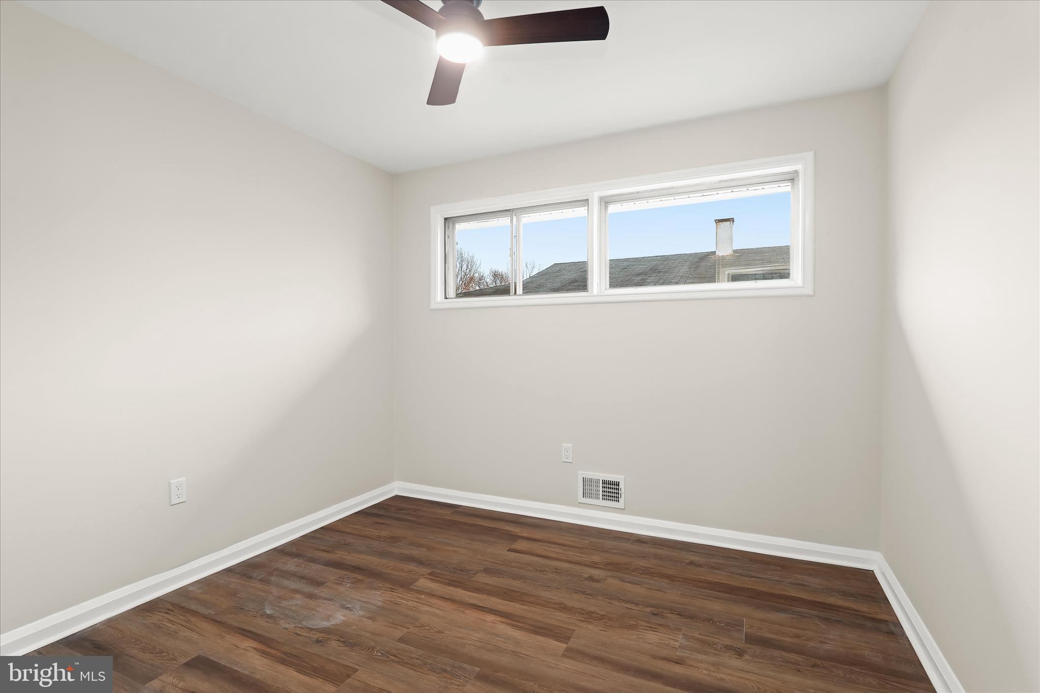 GARDENVILLE - Residential