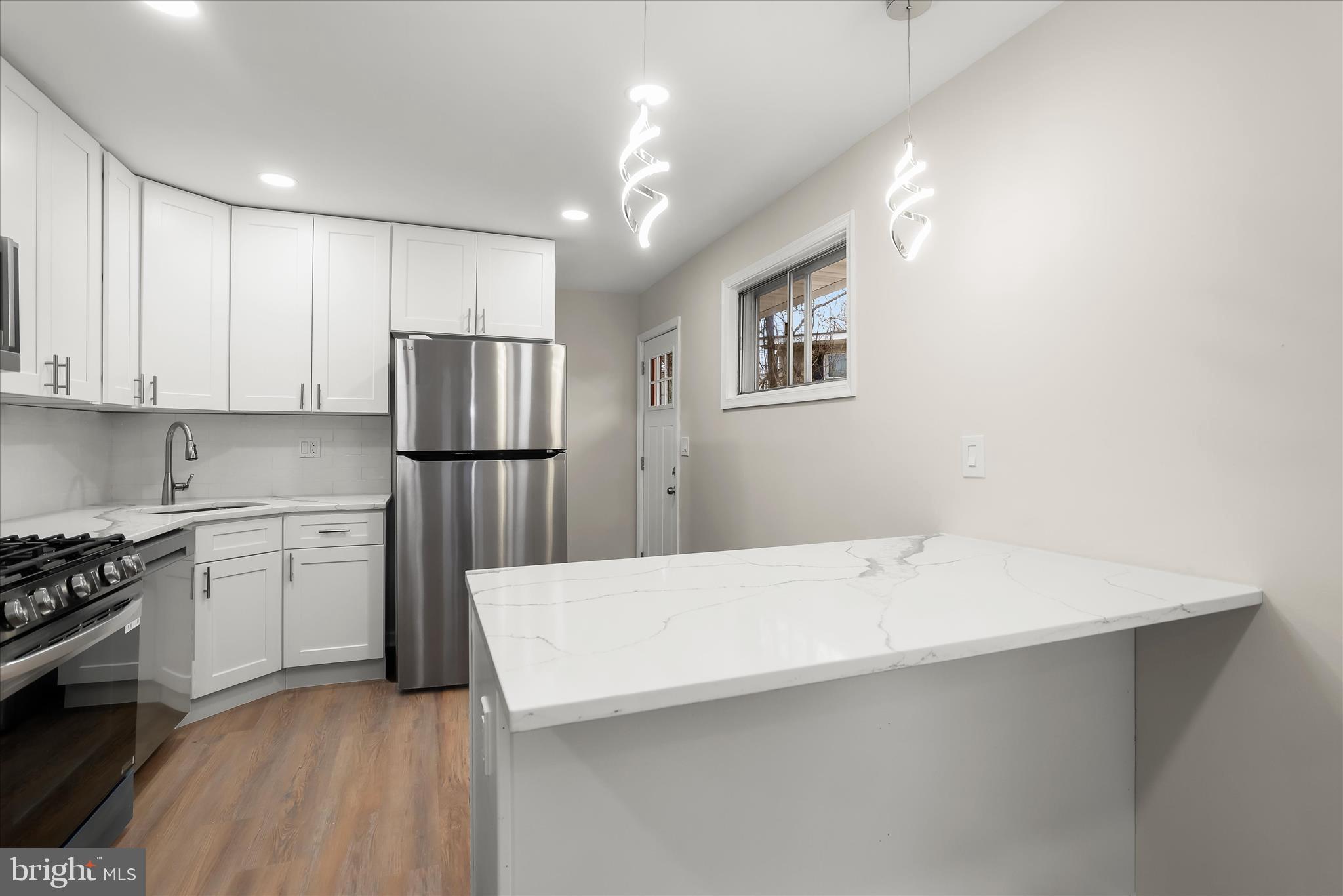 GARDENVILLE - Residential