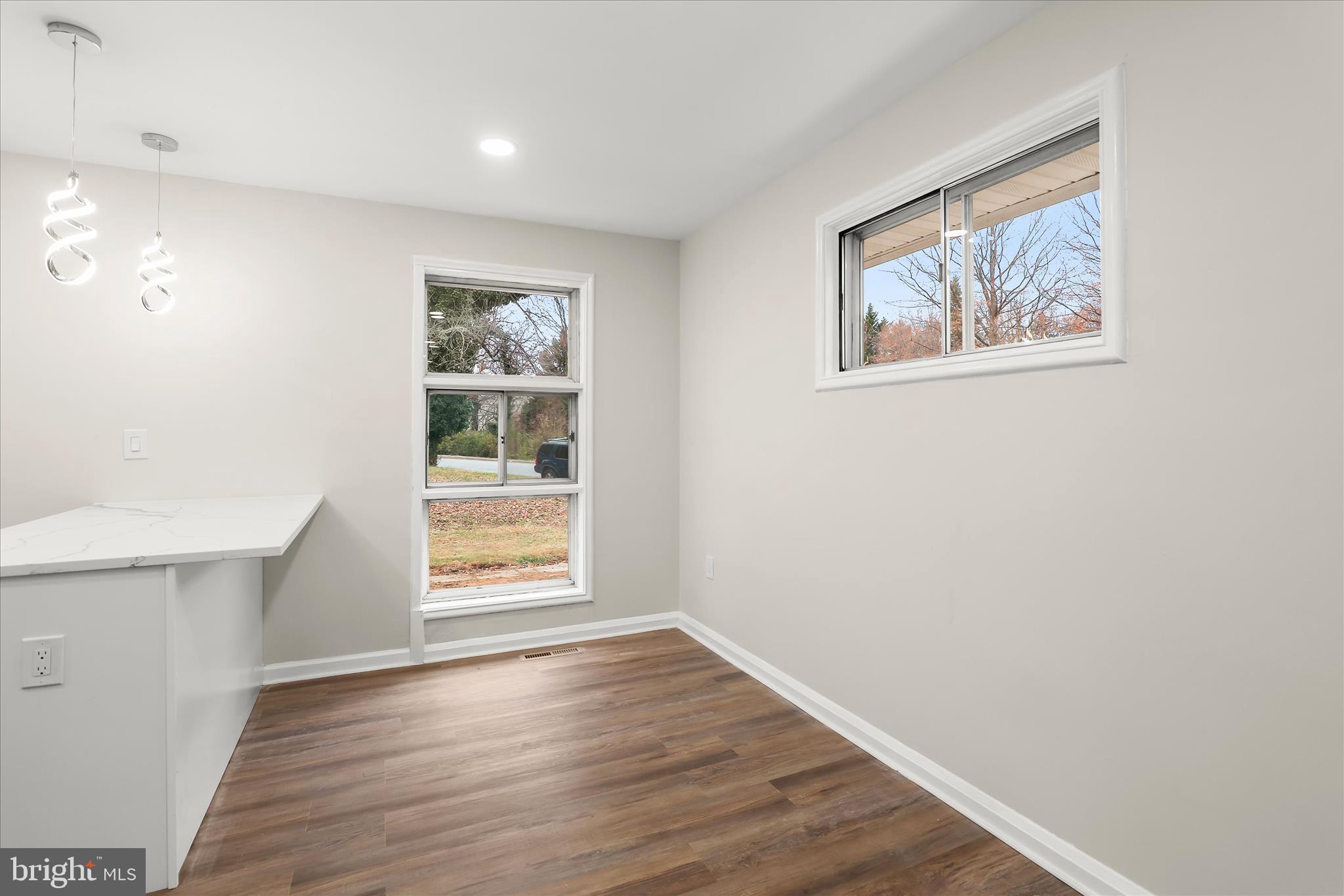 GARDENVILLE - Residential