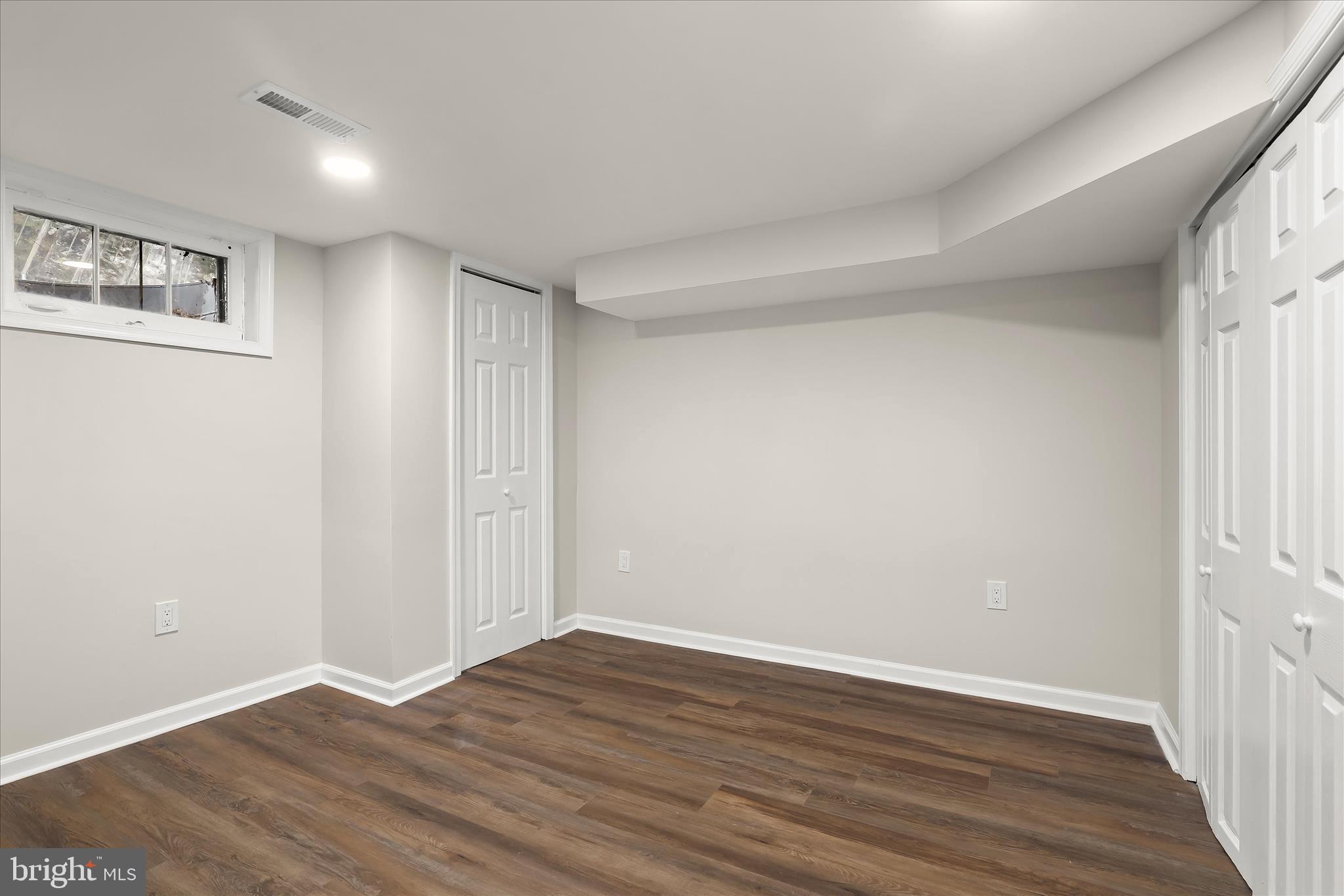 GARDENVILLE - Residential