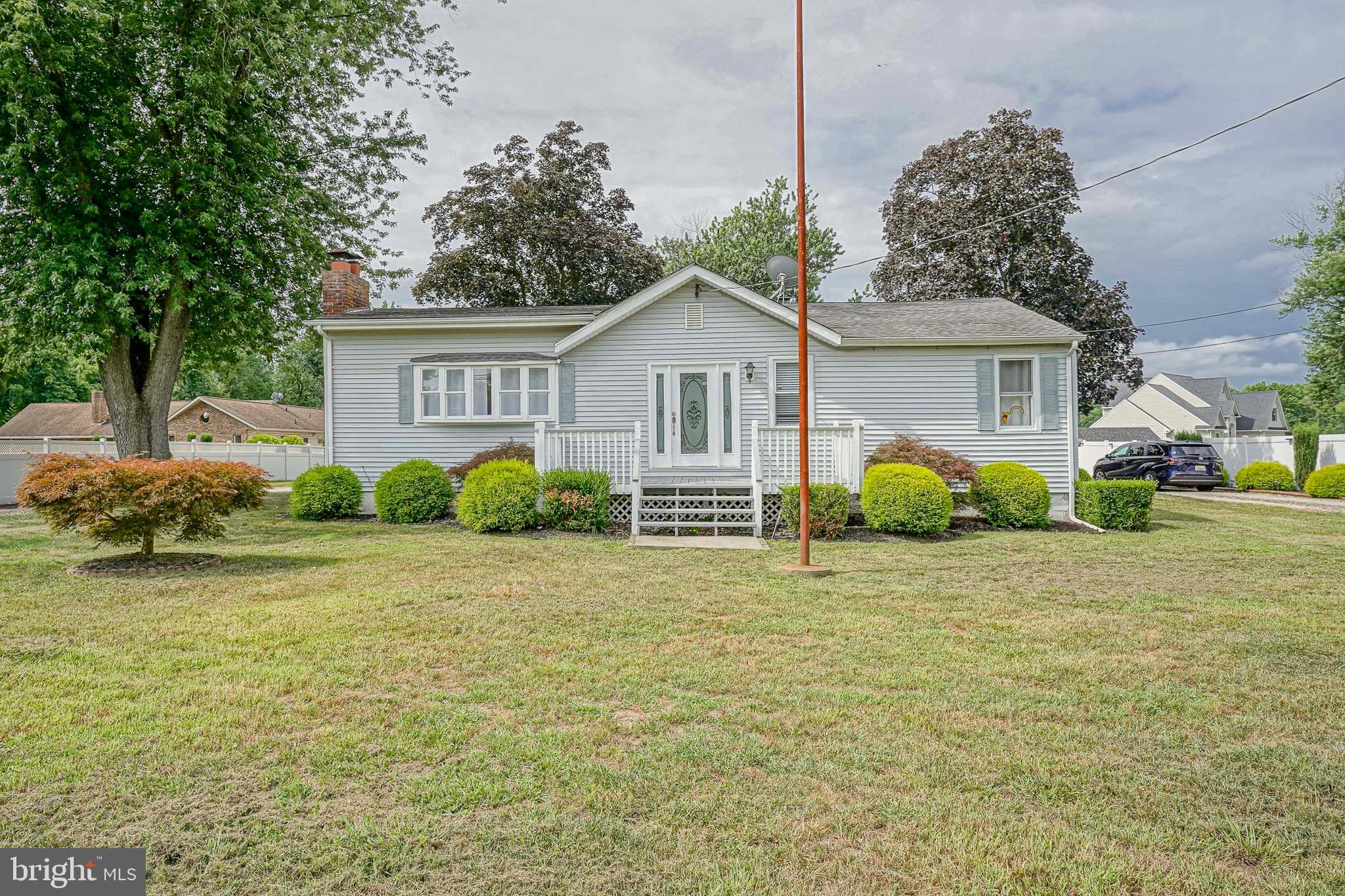 98 KELLY DRIVER ROAD