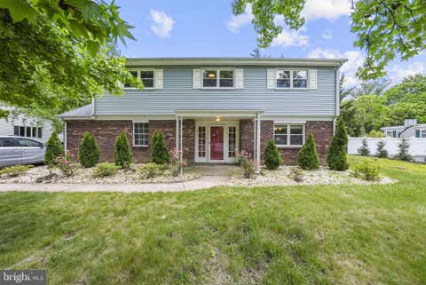 Homes For Sale - 9 Cherry Brook Lane<br/> HIGHTSTOWN, NJ 08520