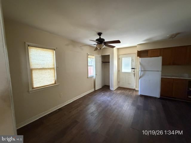 102 W CAMDEN WYOMING AVENUE