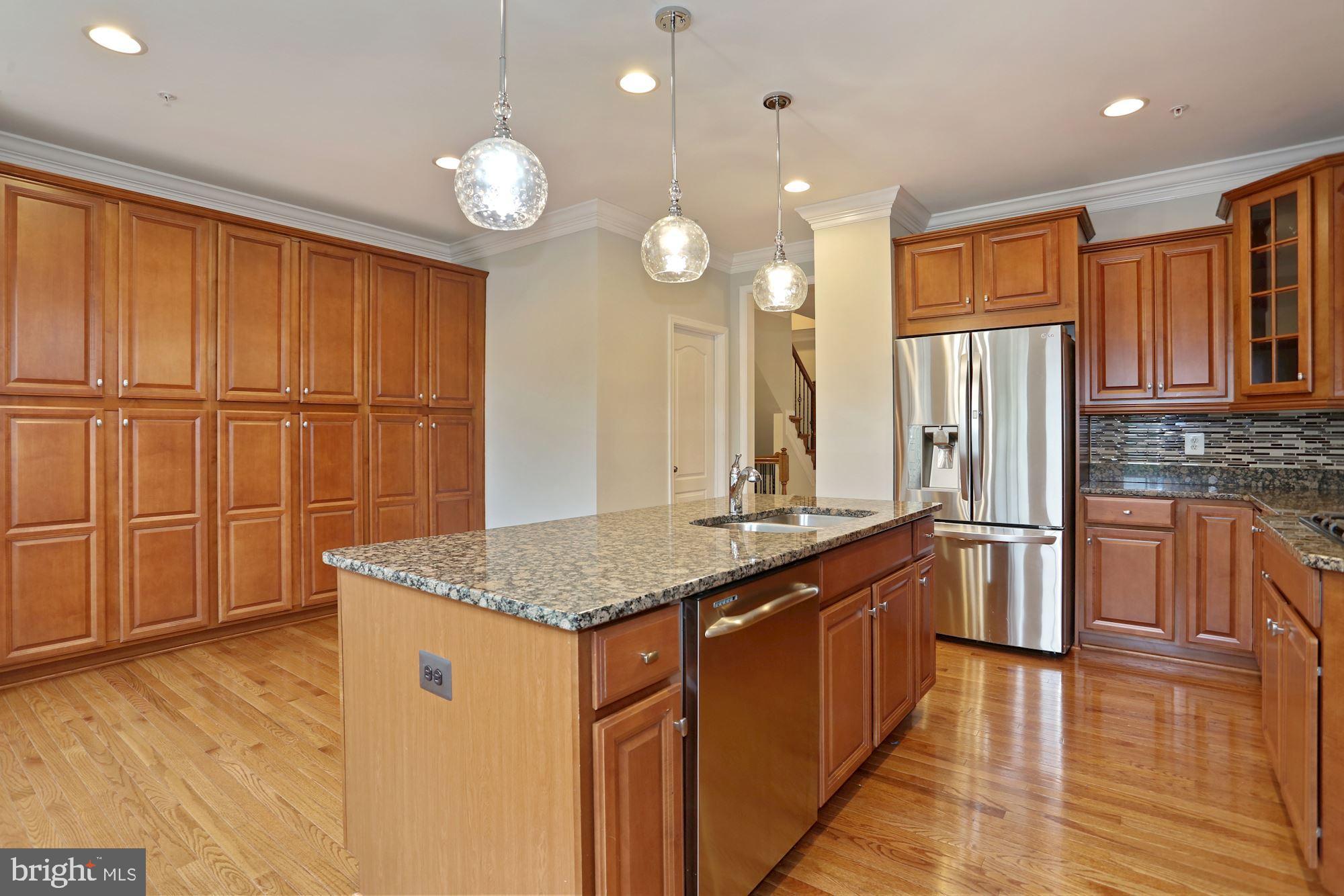 POTOMAC OVERLOOK AT NATIONAL HARBOR - Residential Lease