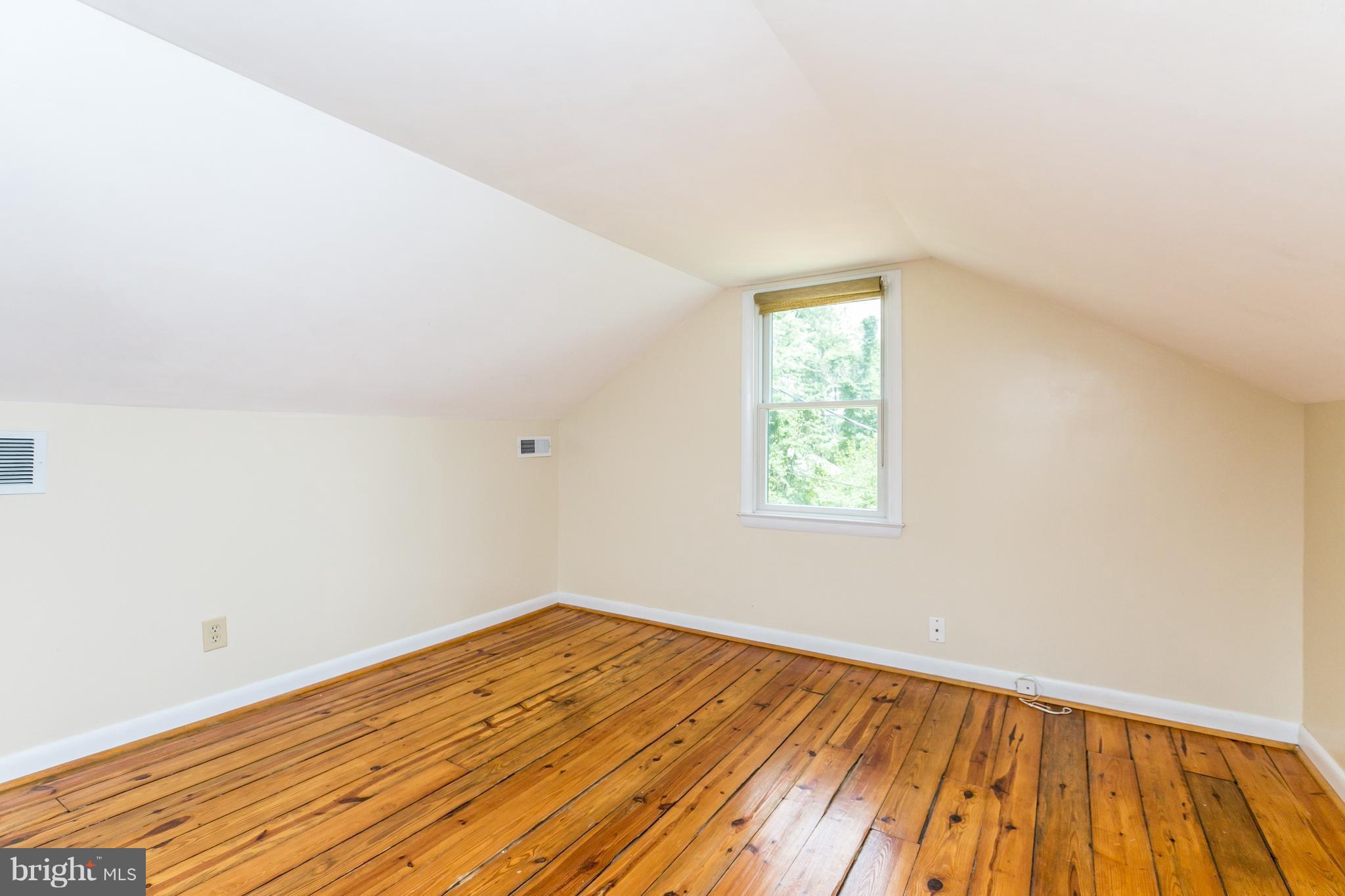 HOLBROOK - Residential Lease