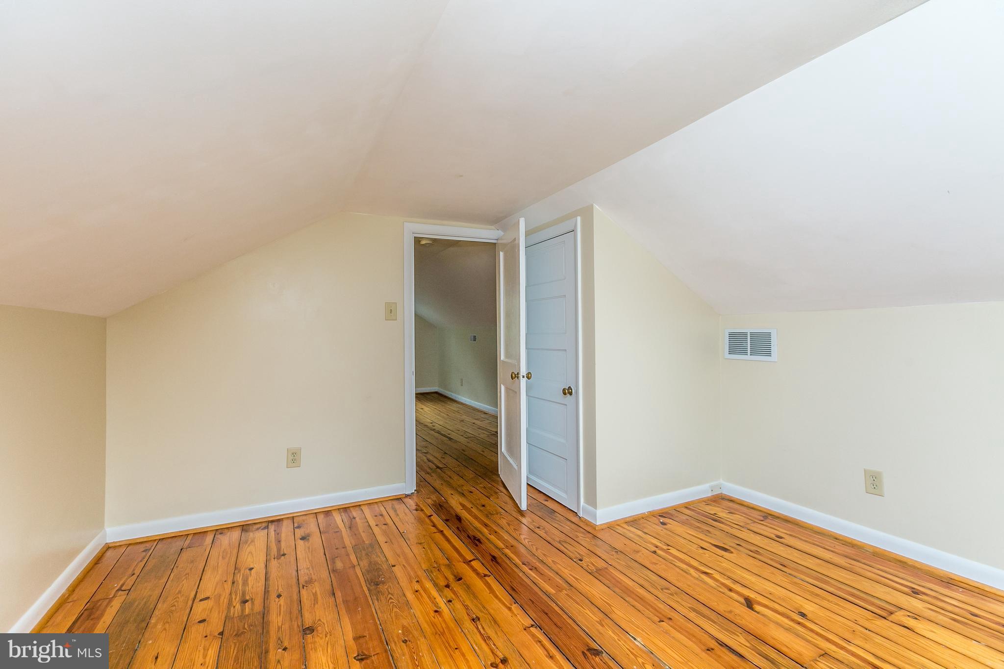 HOLBROOK - Residential Lease