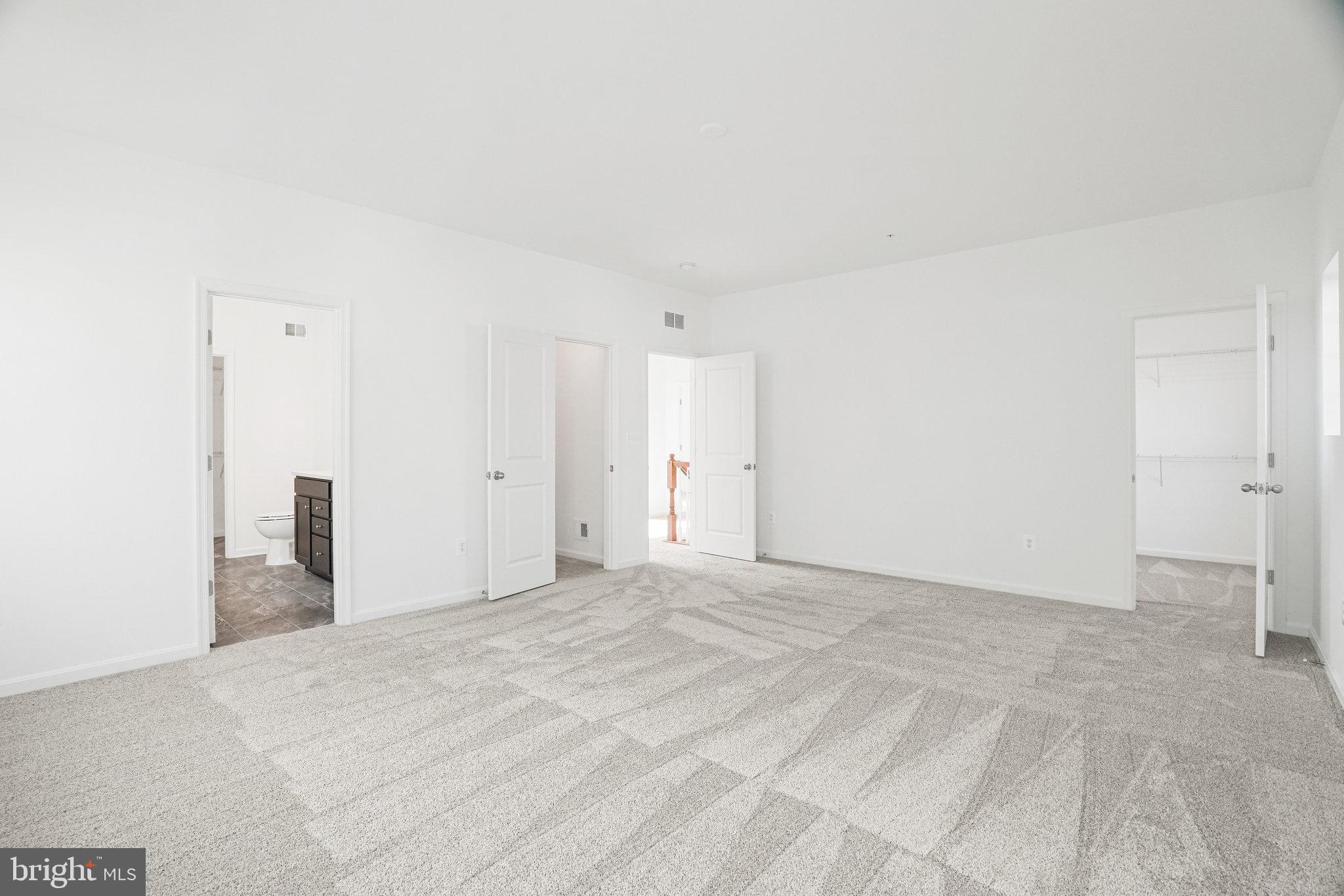 FAIRWAY ESTATES - Residential