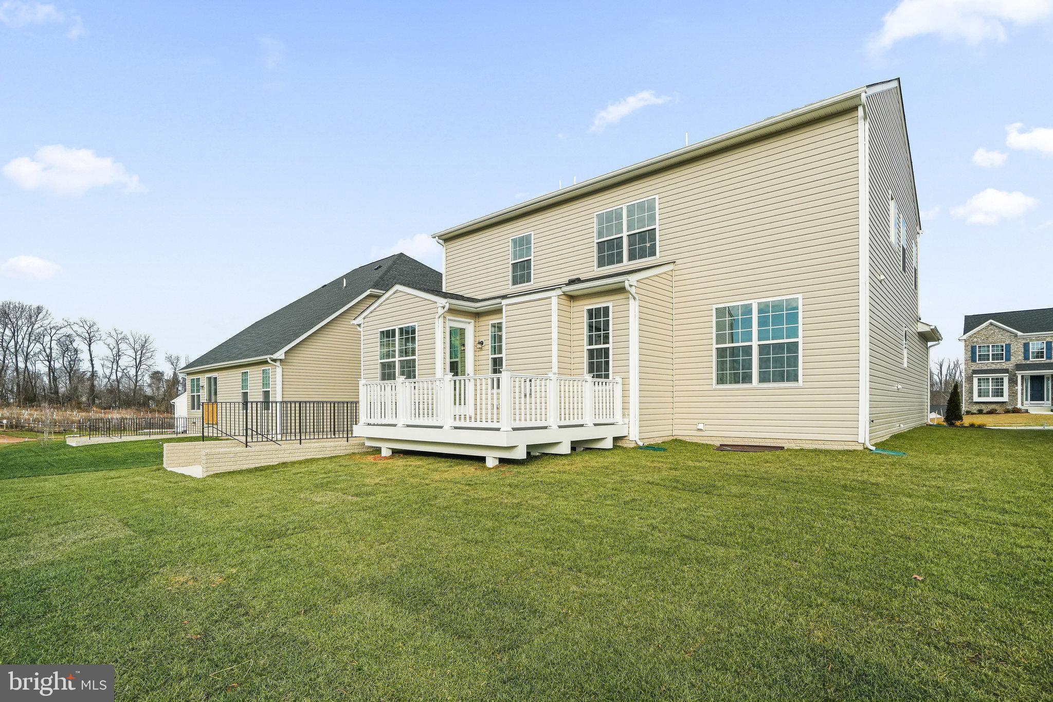 FAIRWAY ESTATES - Residential