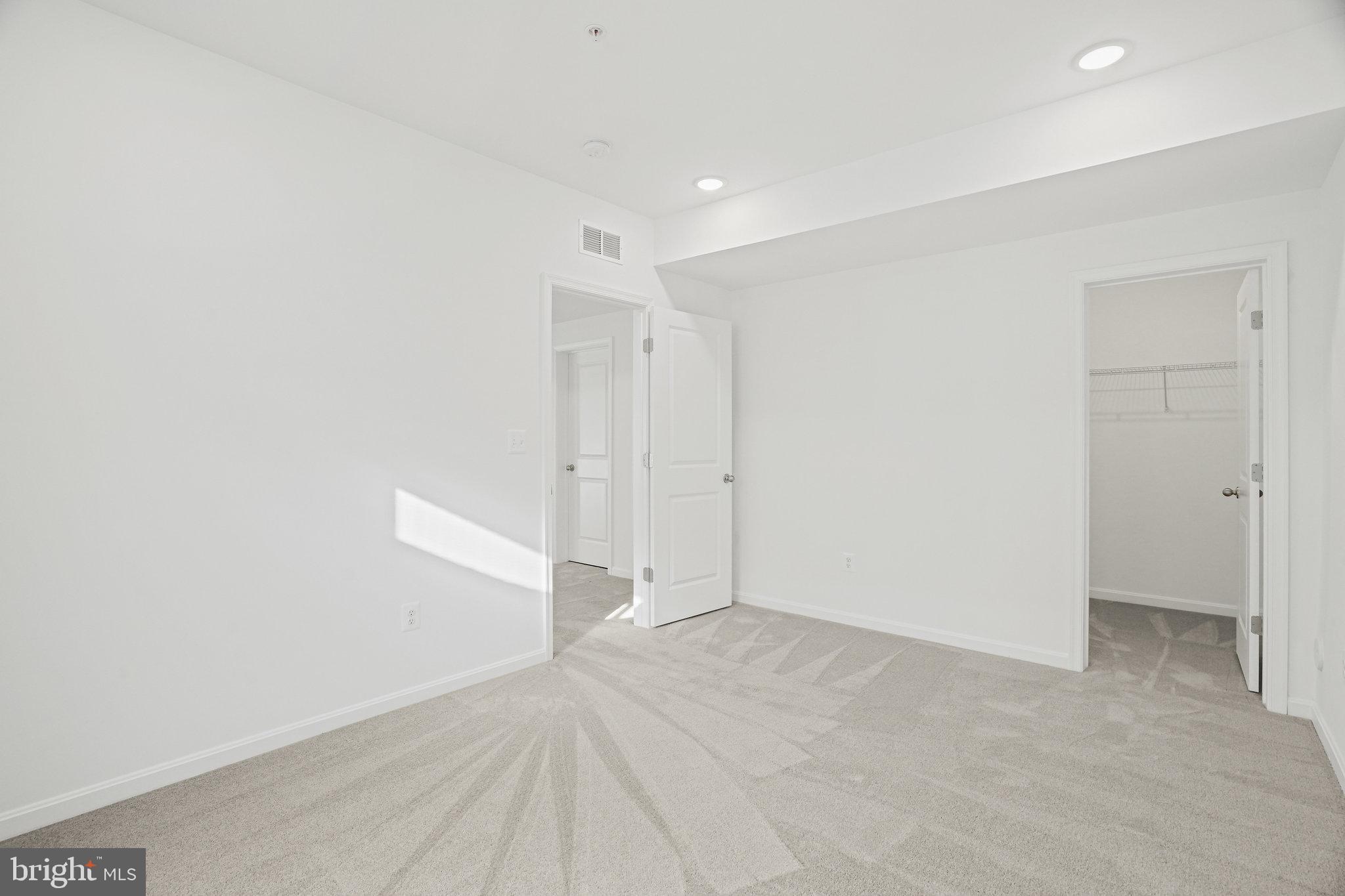 FAIRWAY ESTATES - Residential