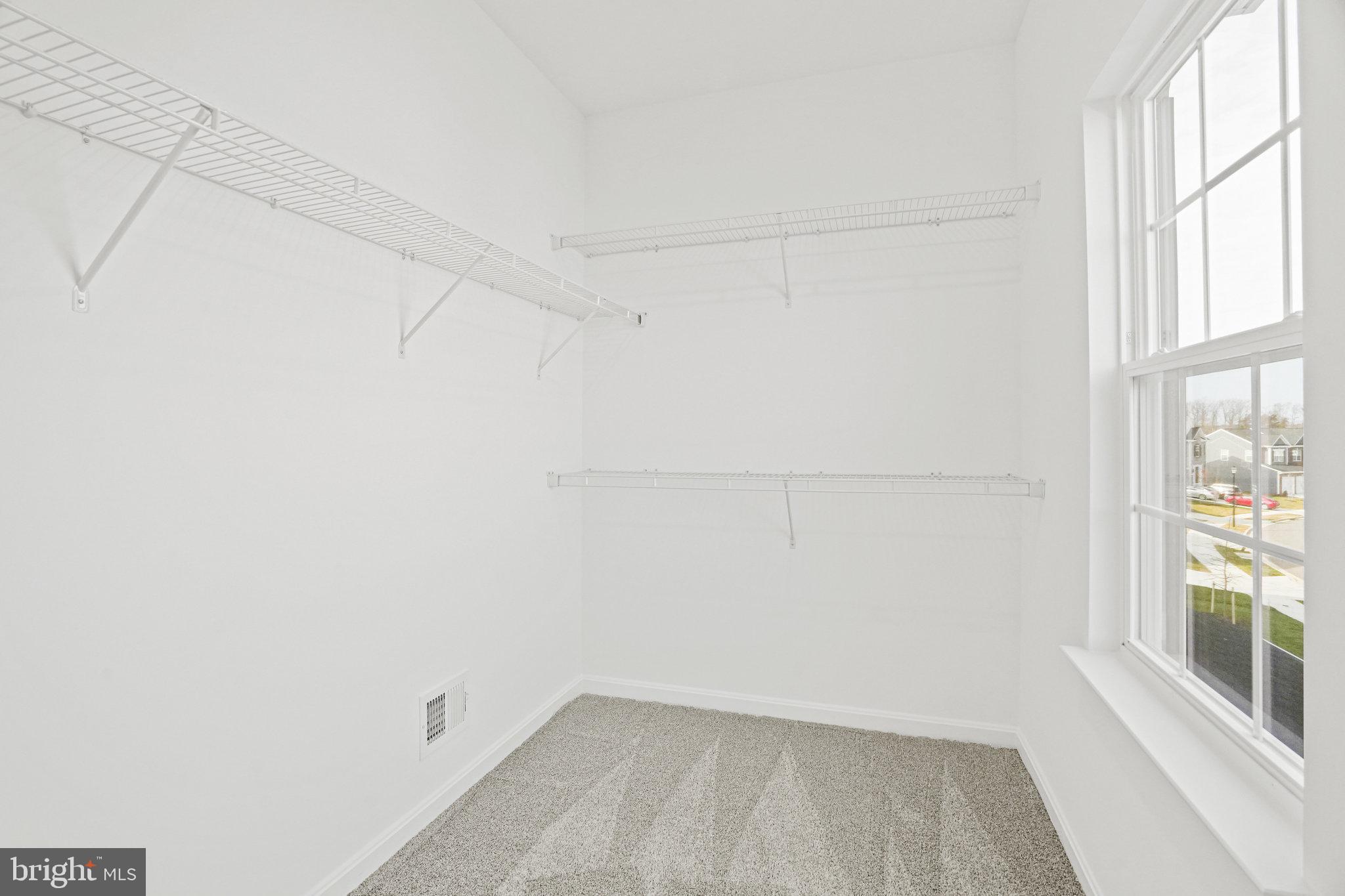 FAIRWAY ESTATES - Residential