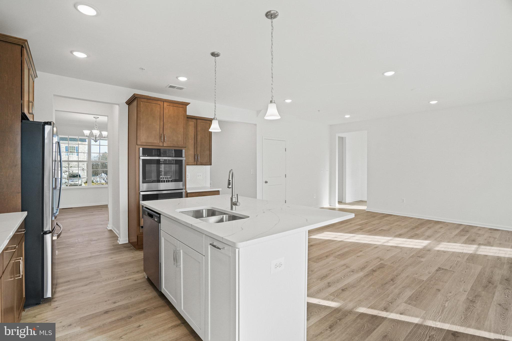 FAIRWAY ESTATES - Residential