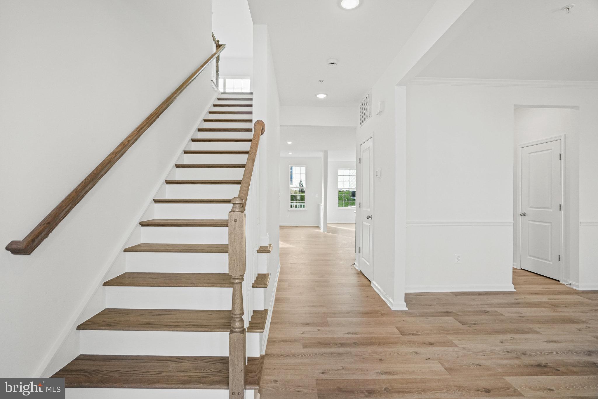 FAIRWAY ESTATES - Residential