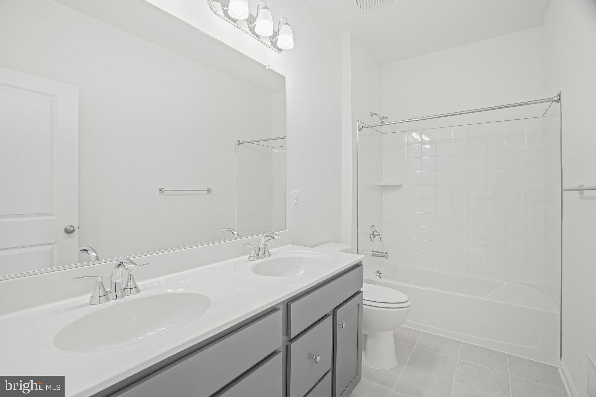 FAIRWAY ESTATES - Residential