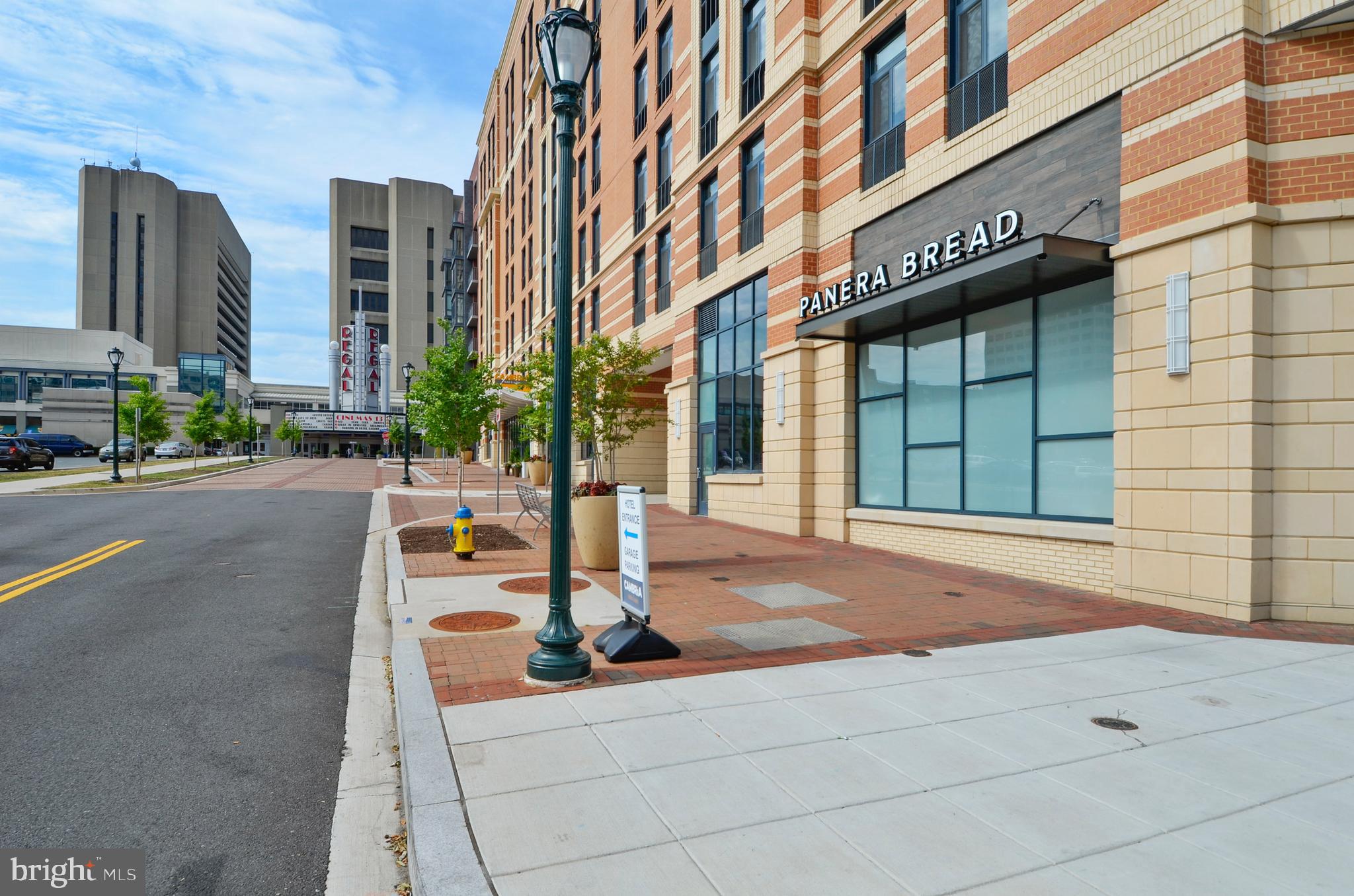 KING FARM VILLAGE CENTER - Residential Lease