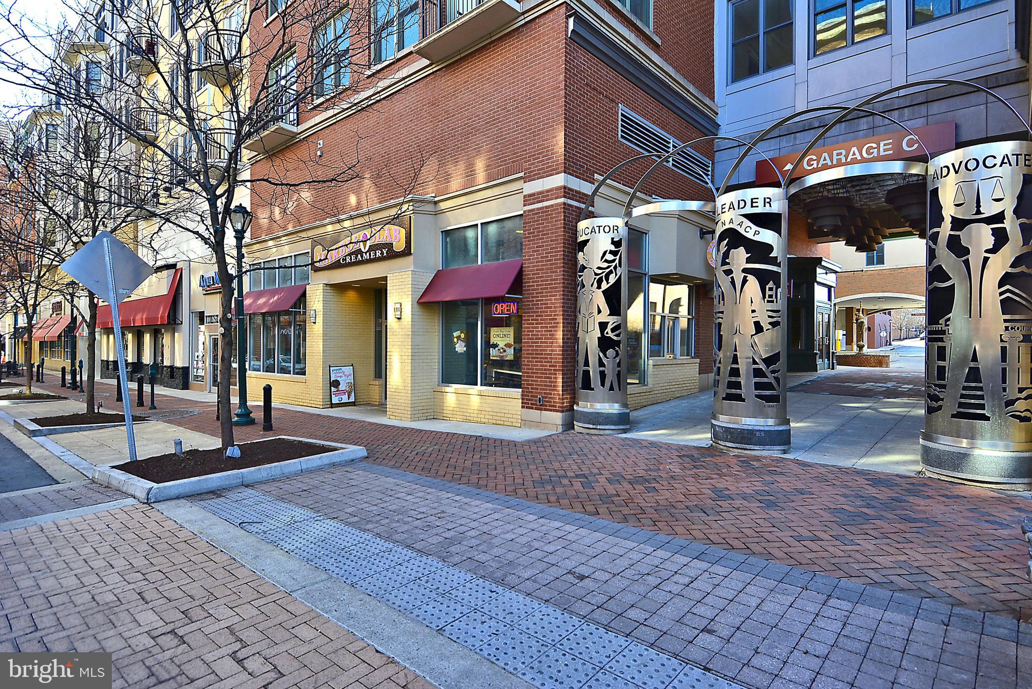 KING FARM VILLAGE CENTER - Residential Lease
