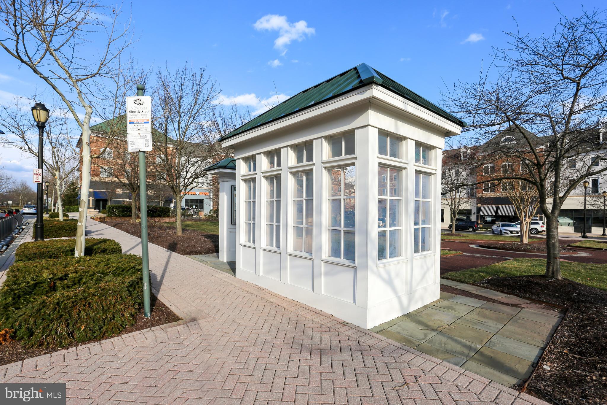 KING FARM VILLAGE CENTER - Residential Lease