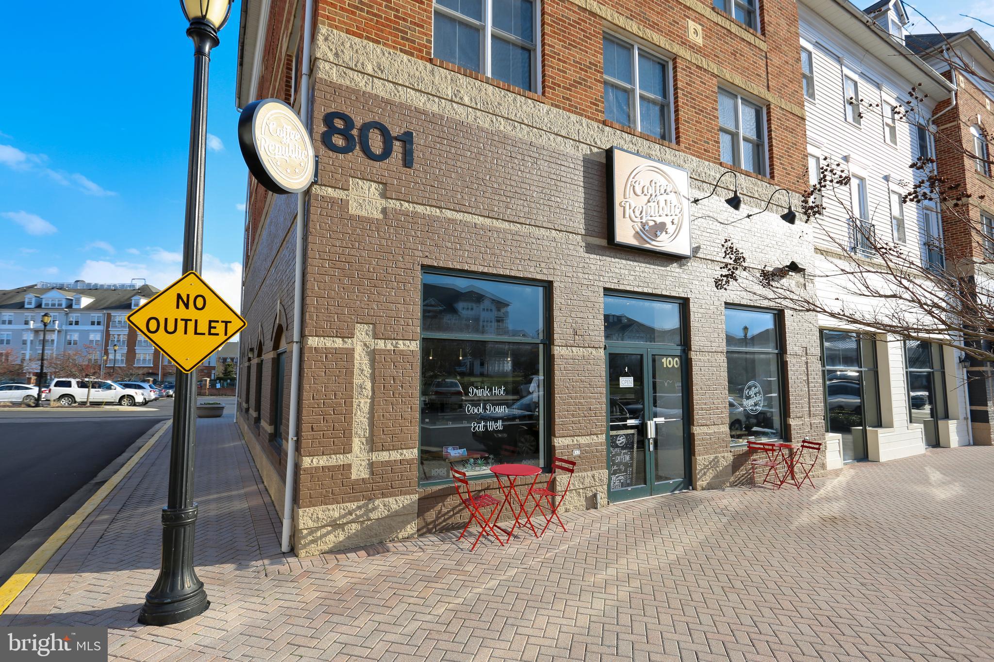 KING FARM VILLAGE CENTER - Residential Lease