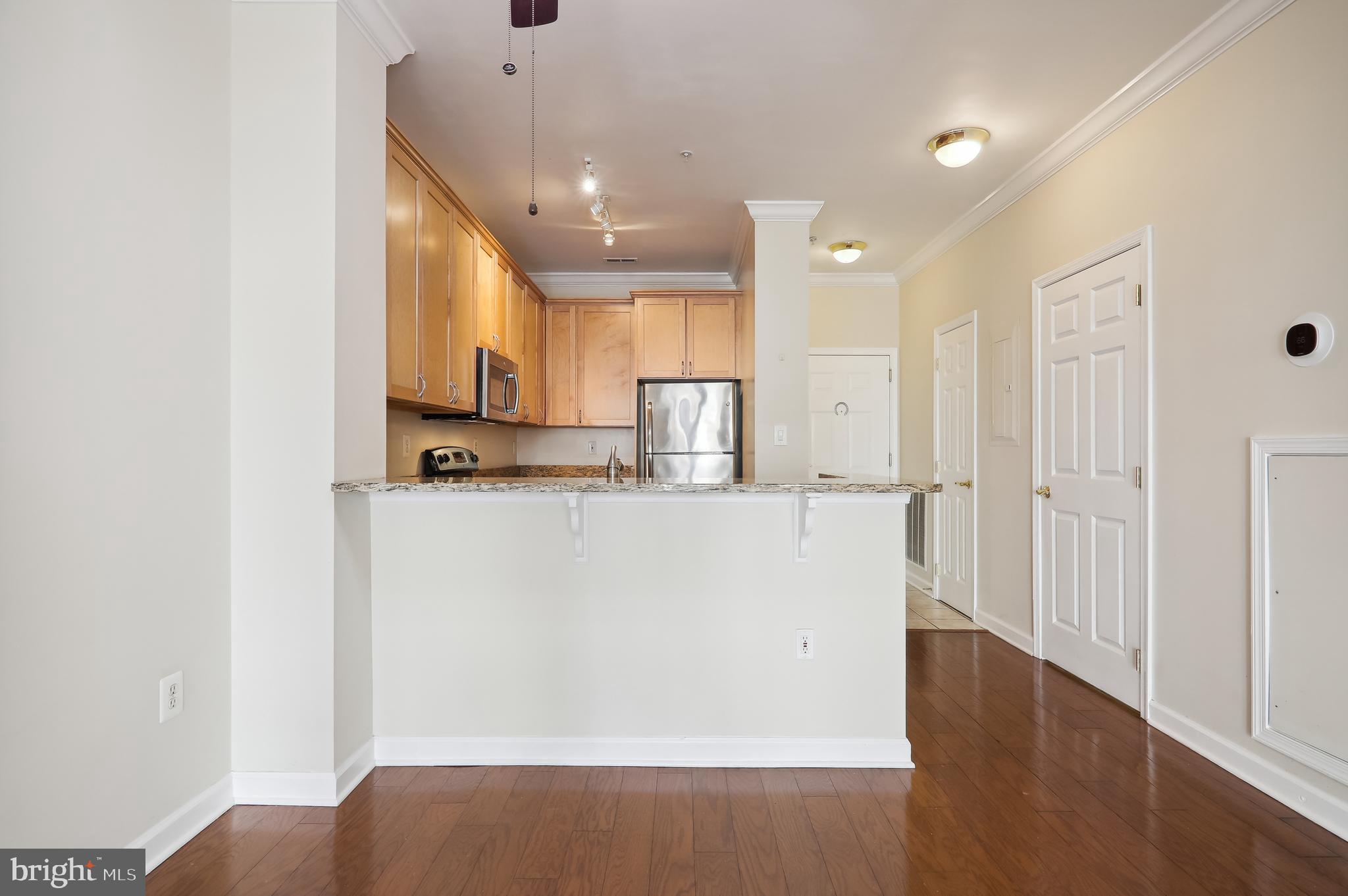 KING FARM VILLAGE CENTER - Residential Lease