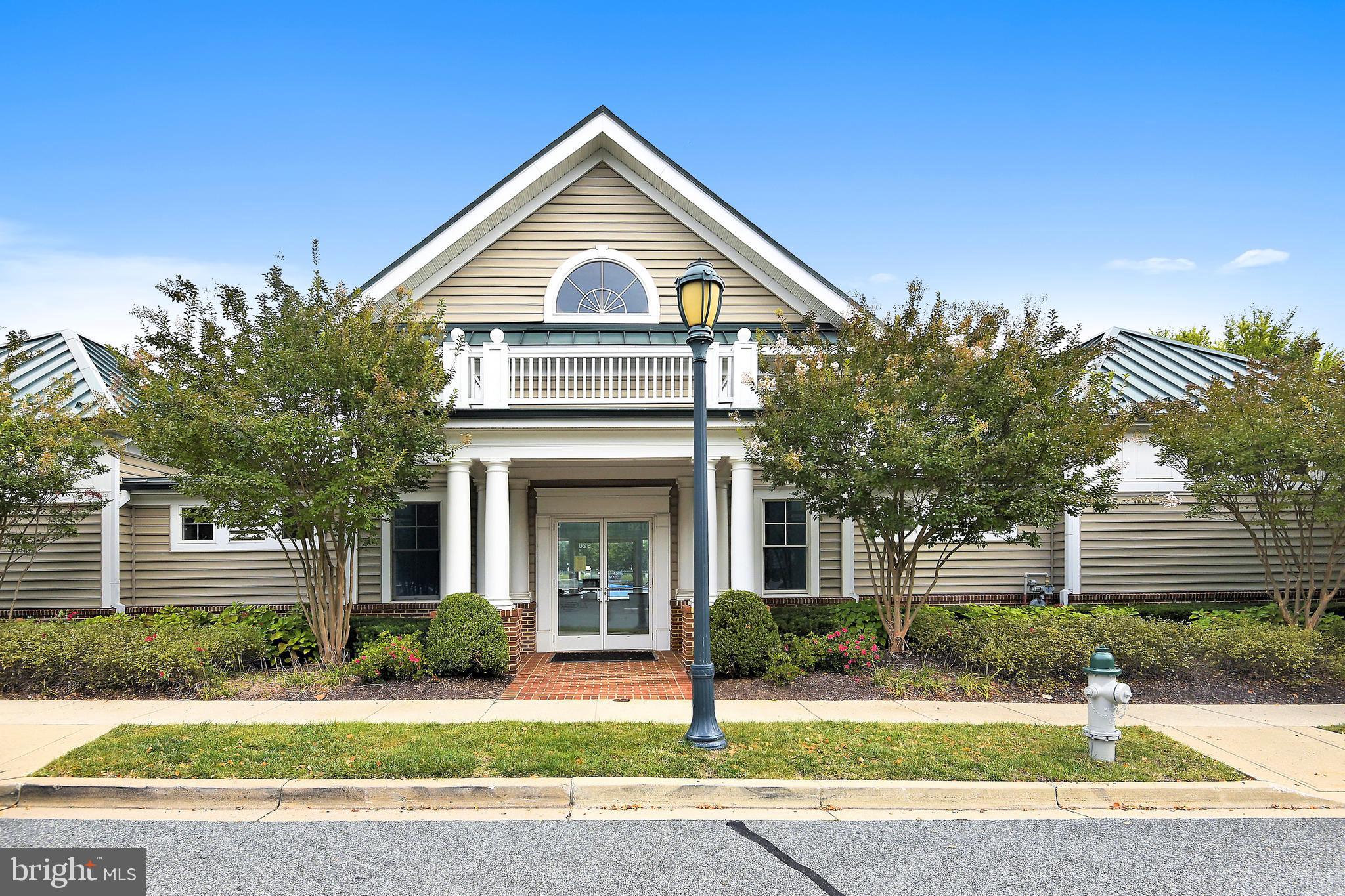 KING FARM VILLAGE CENTER - Residential Lease