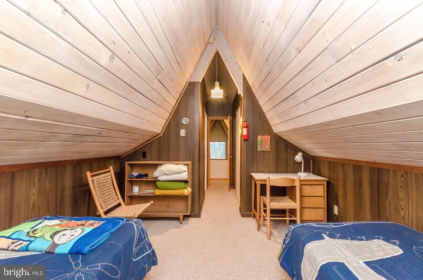 COOLFONT MOUNTAINSIDE - Residential