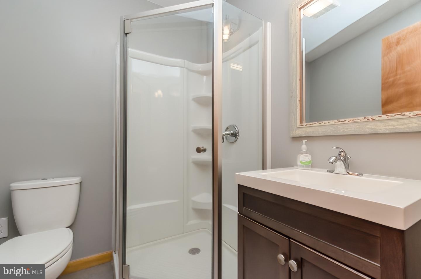 COOLFONT MOUNTAINSIDE - Residential