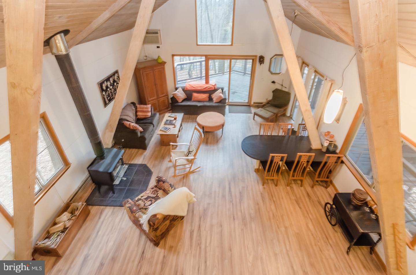 COOLFONT MOUNTAINSIDE - Residential