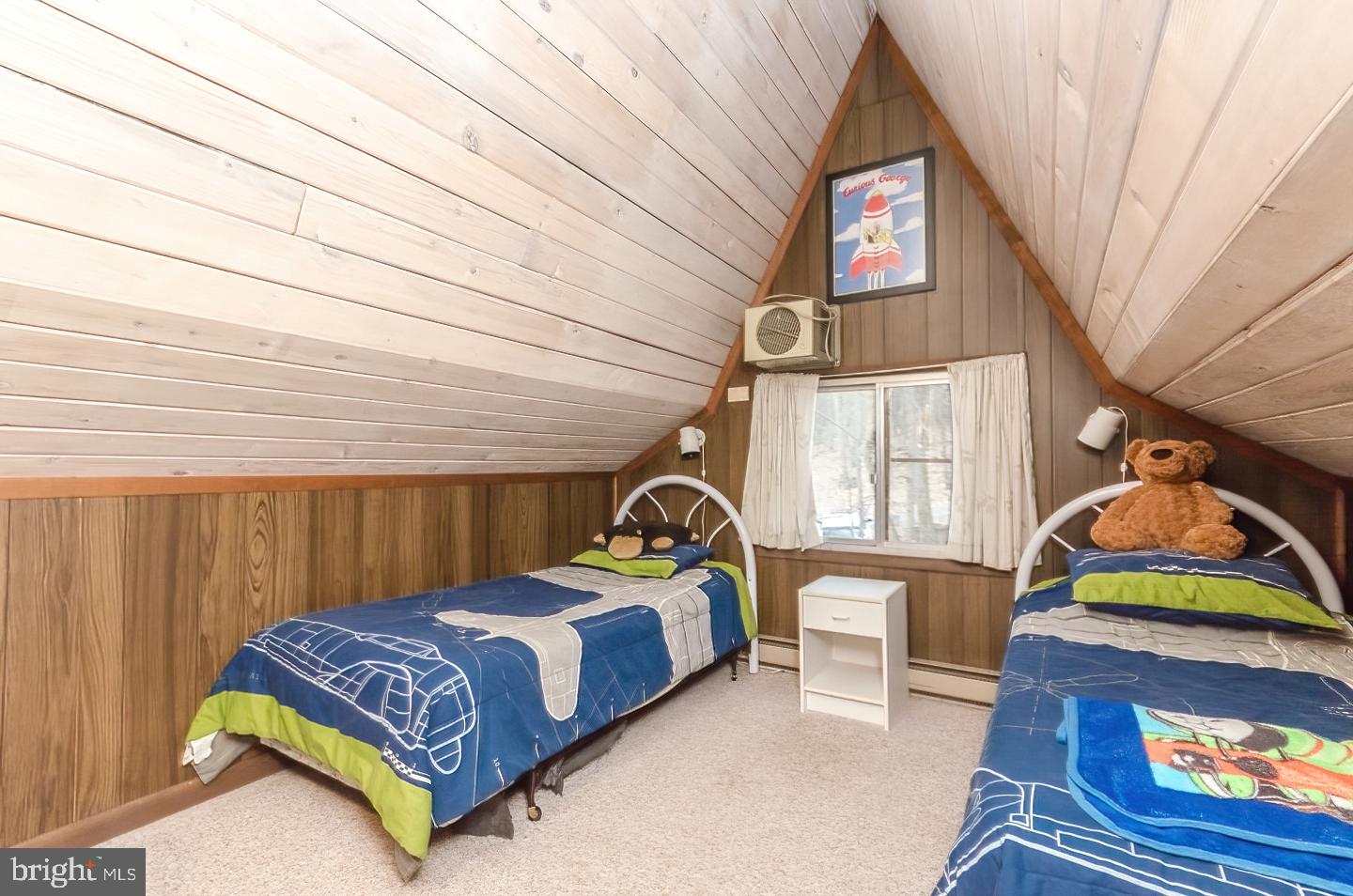 COOLFONT MOUNTAINSIDE - Residential