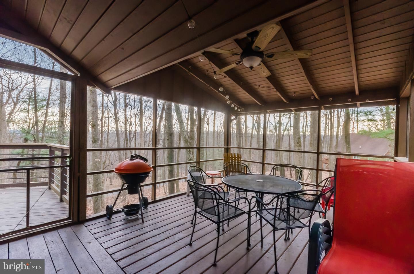 COOLFONT MOUNTAINSIDE - Residential