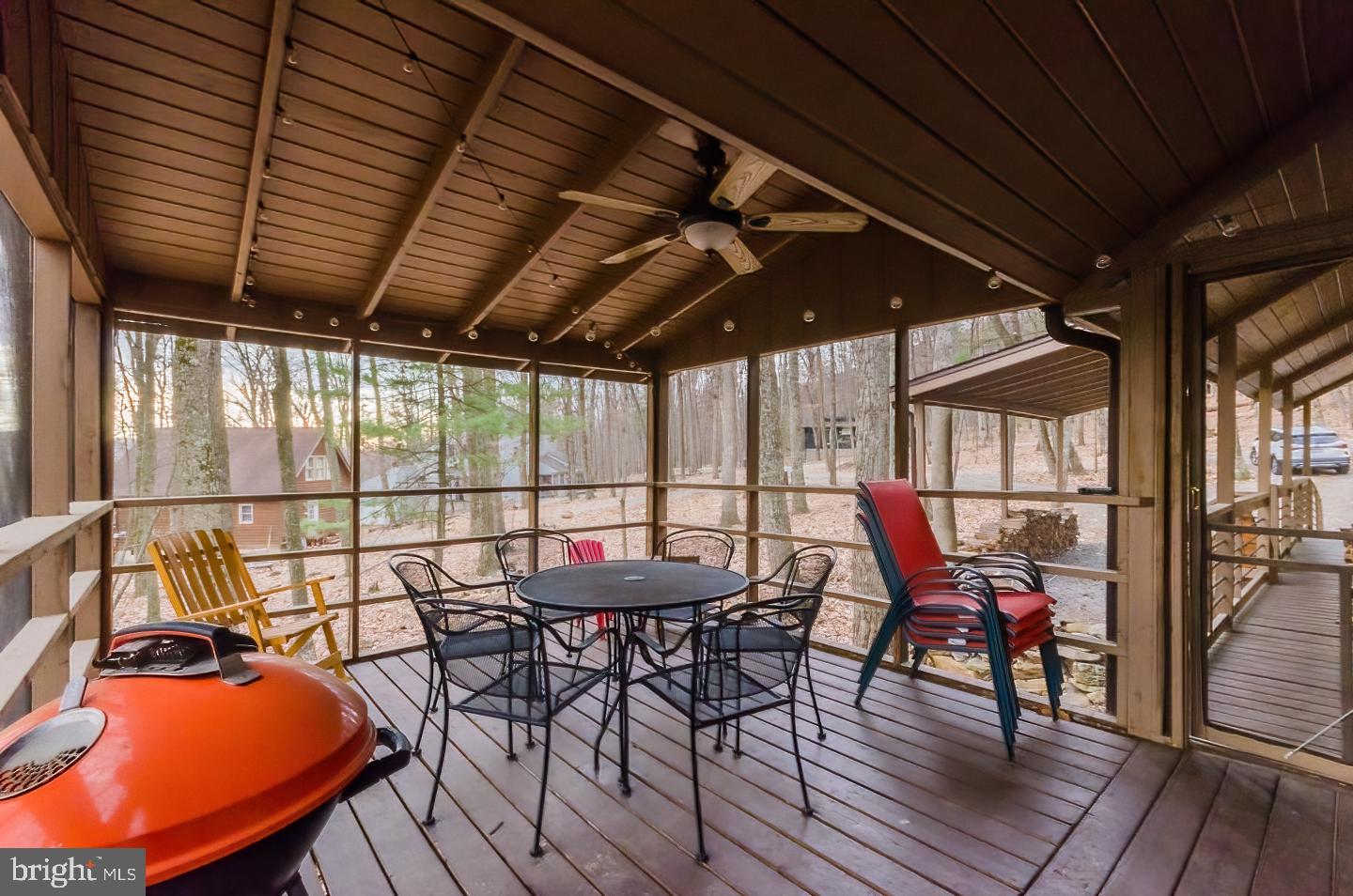 COOLFONT MOUNTAINSIDE - Residential