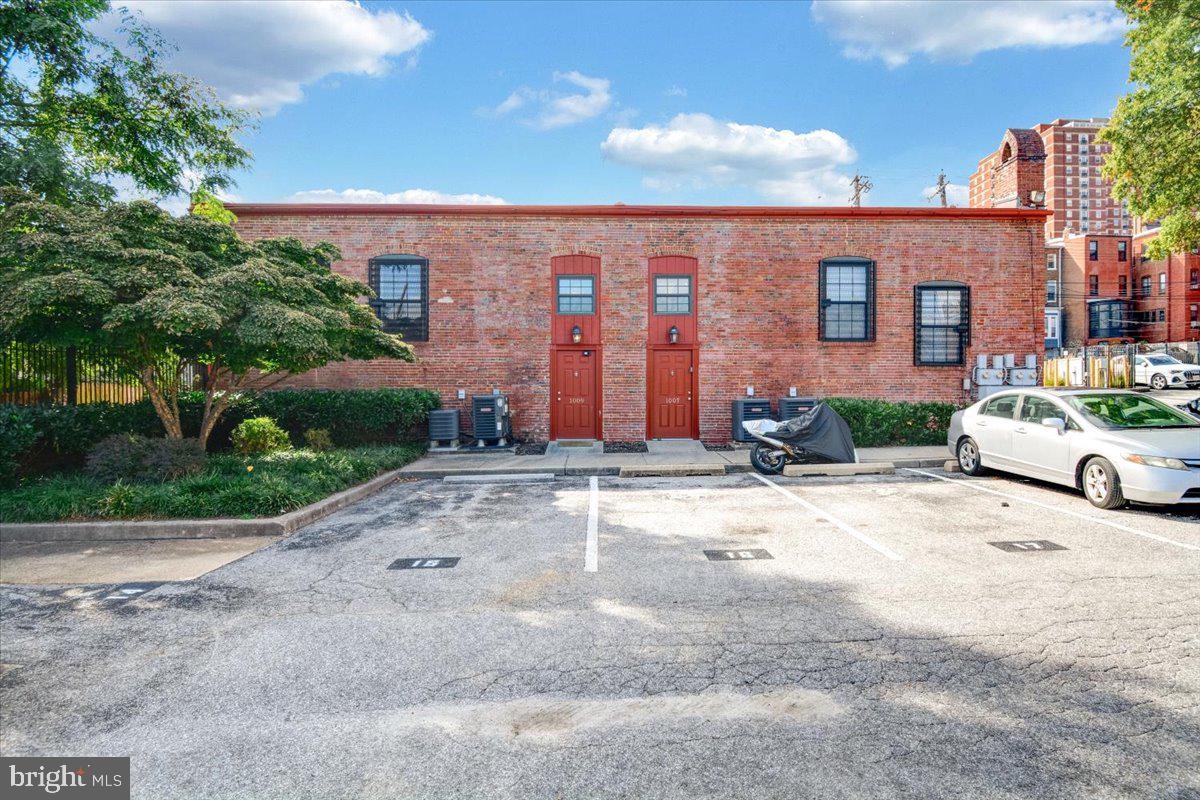 MOUNT VERNON PLACE HISTORIC DISTRICT - Residential