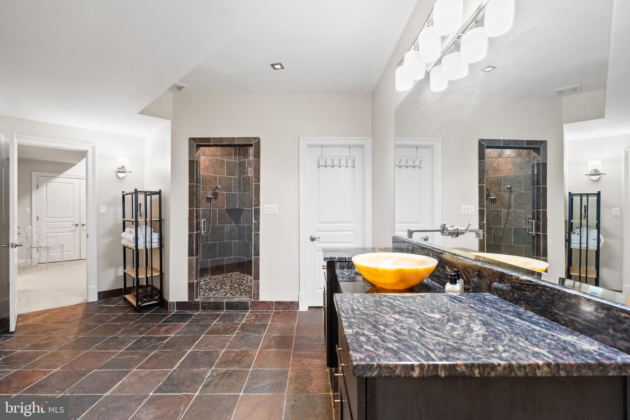 MARQUETTE - Residential