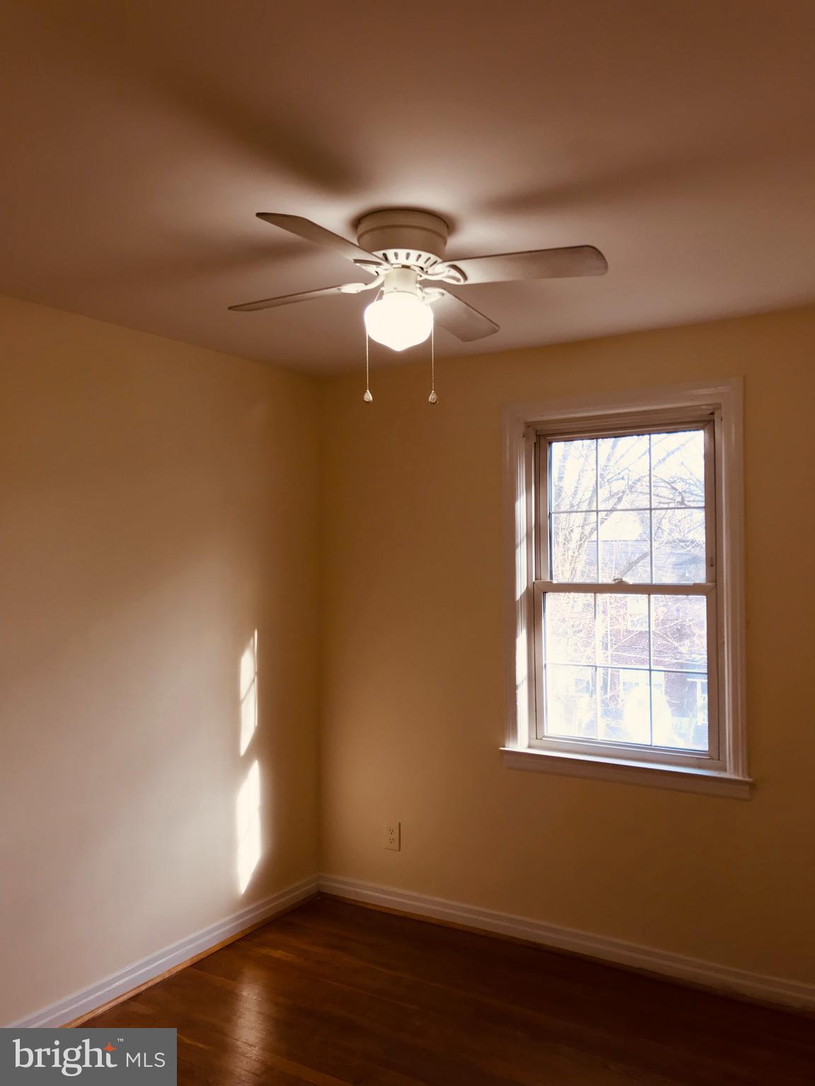 LOCH GLEN - Residential Lease