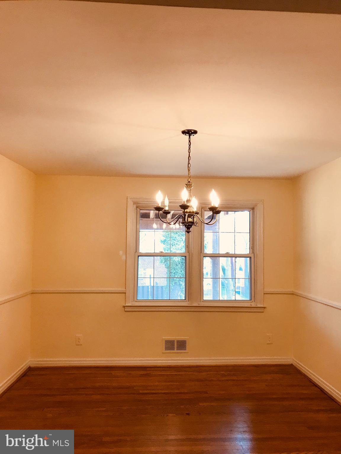 LOCH GLEN - Residential Lease