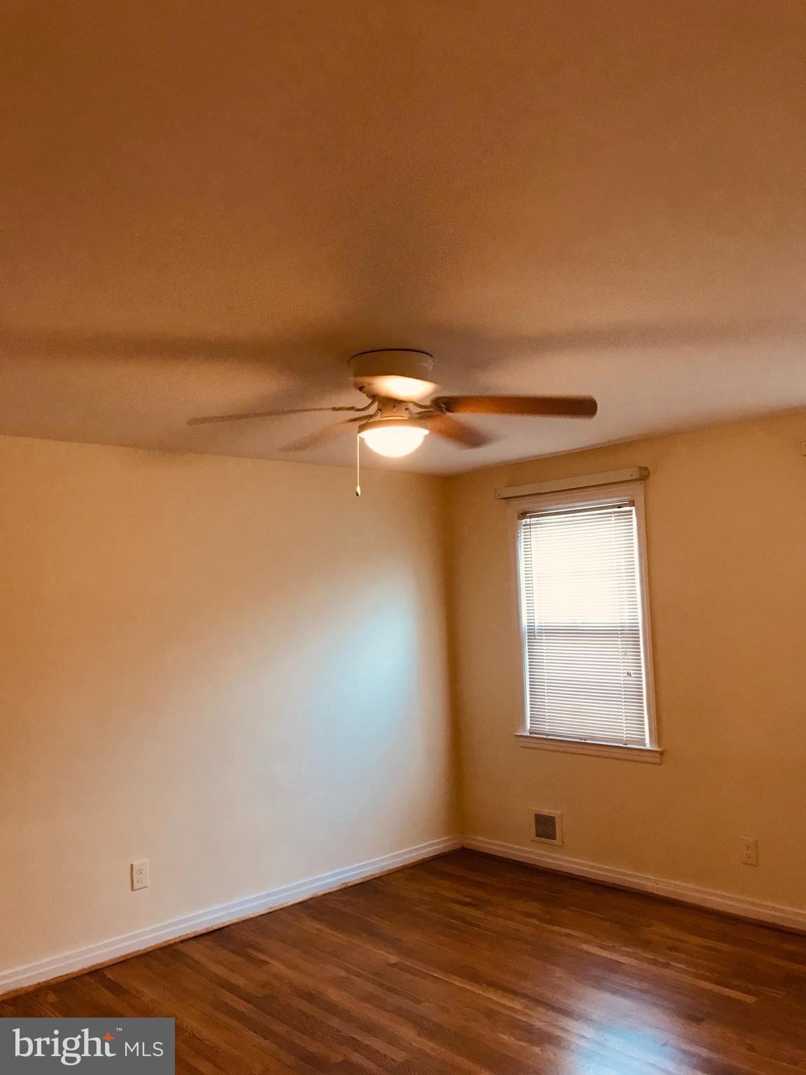 LOCH GLEN - Residential Lease