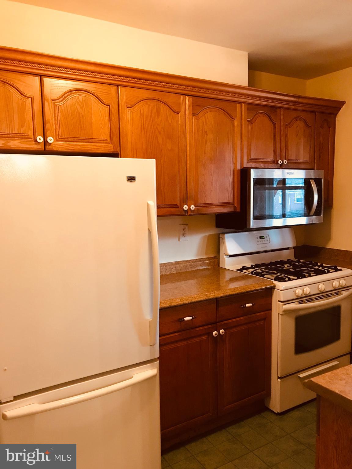 LOCH GLEN - Residential Lease