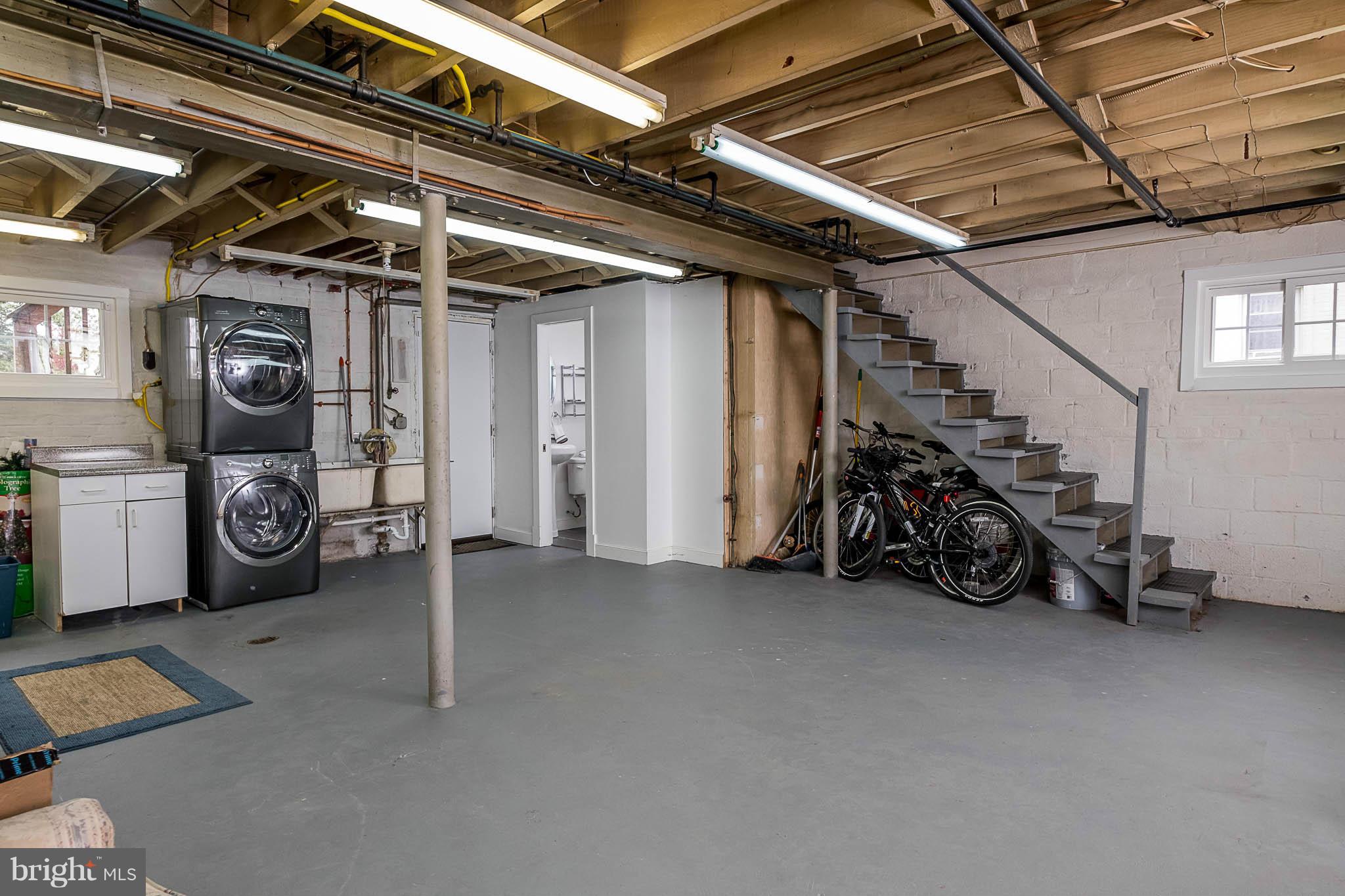 UNIVERSITY PARK - Residential