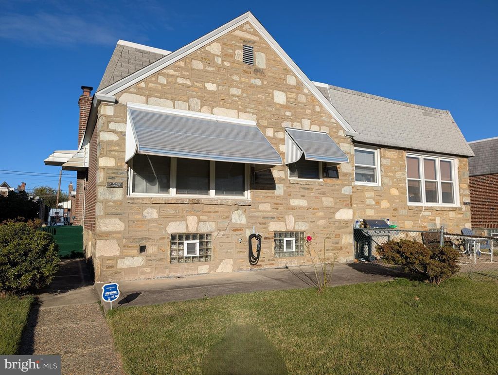 Photo of 2321 Emerson Street, PHILADELPHIA, PA 19152 (MLS # PAPH2549428)