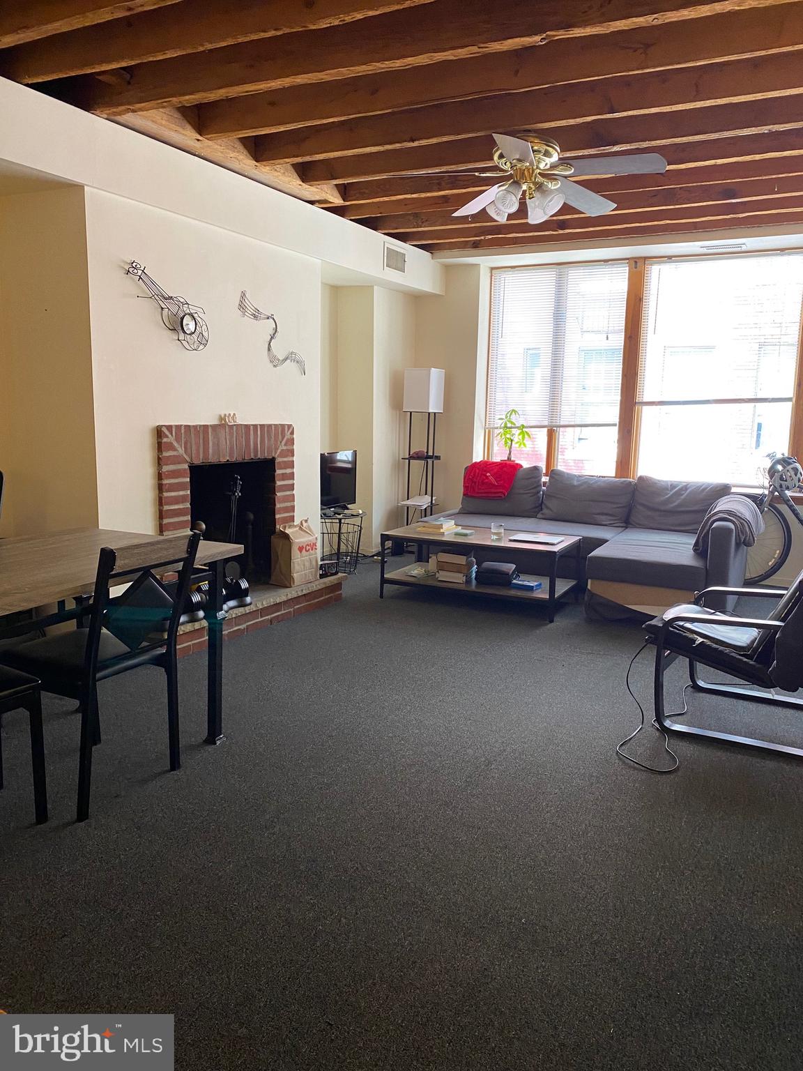 325 S JUNIPER STREET 2ND FLOOR