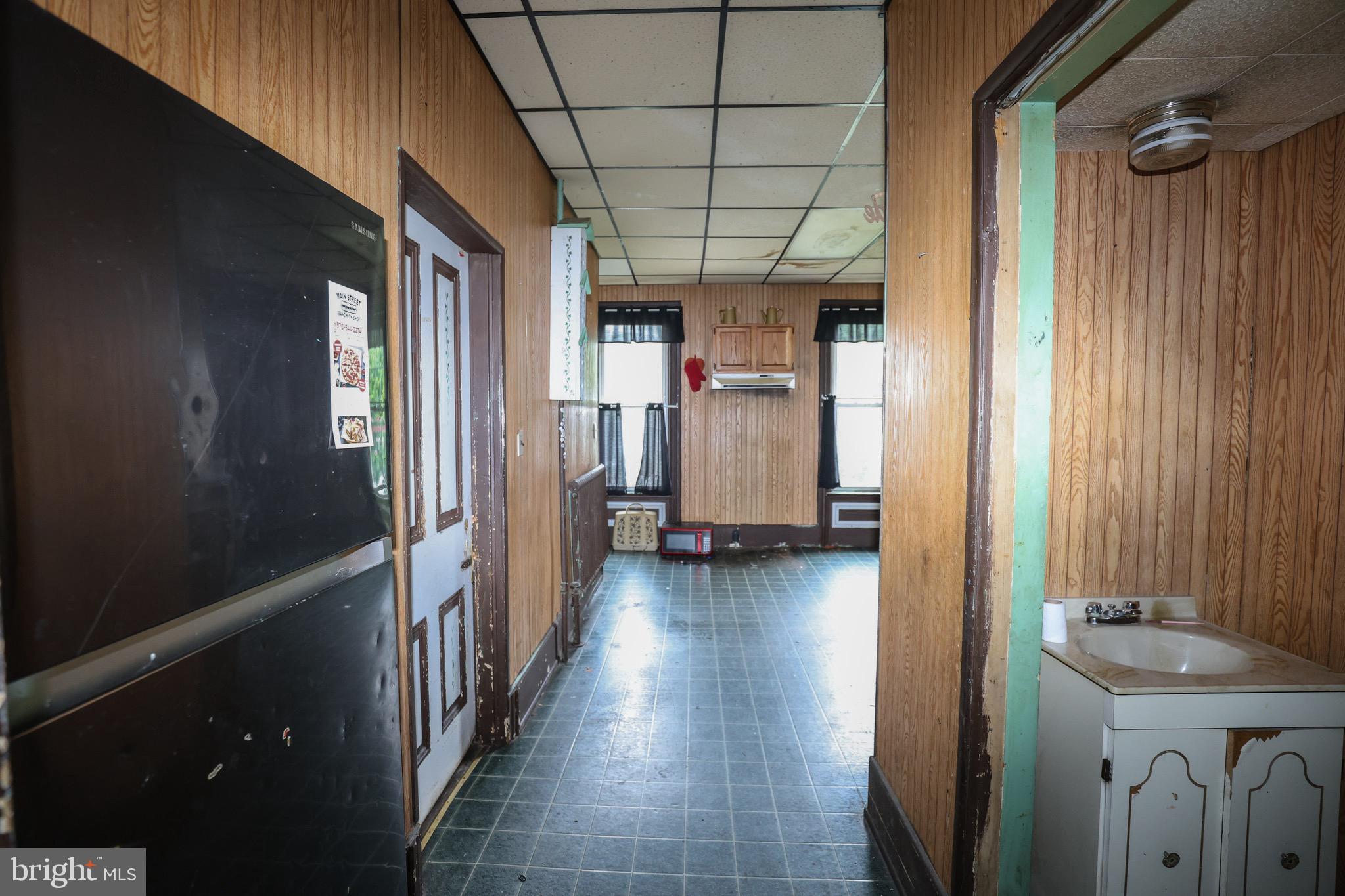 MINERSVILLE - Residential